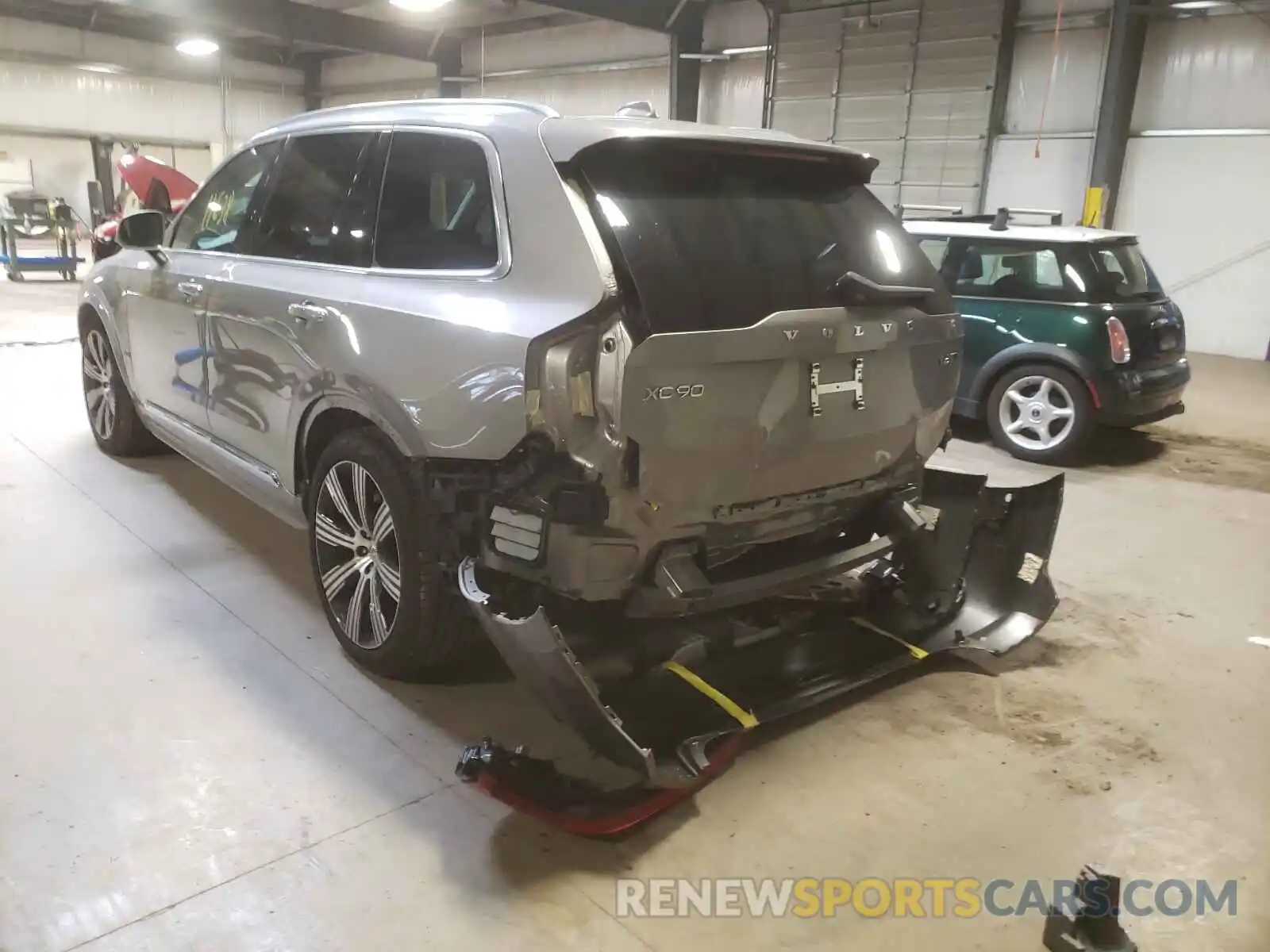 3 Photograph of a damaged car YV4A22PL8L1575095 VOLVO XC90 2020