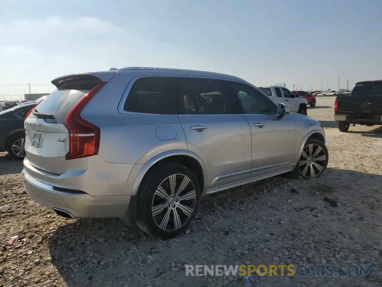 3 Photograph of a damaged car YV4A22PL8L1612453 VOLVO XC90 2020