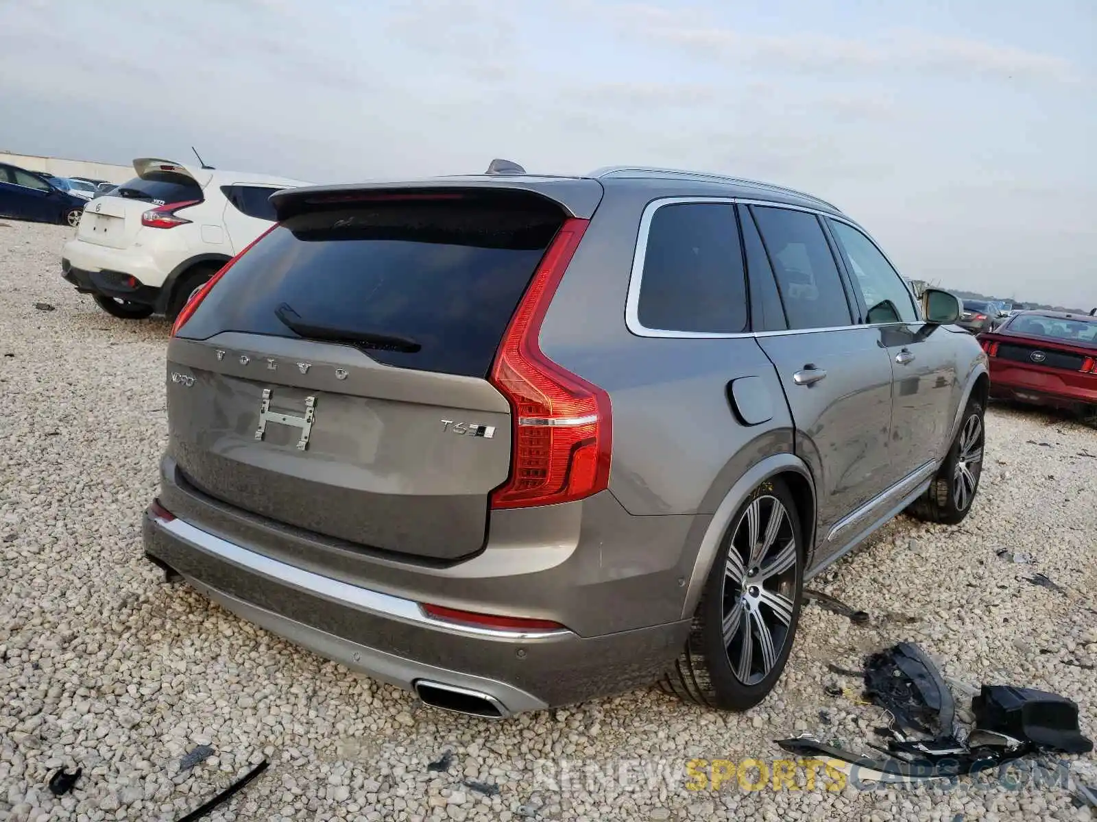 4 Фотография поврежденного автомобиля YV4A22PL9L1578863 VOLVO XC90 2020