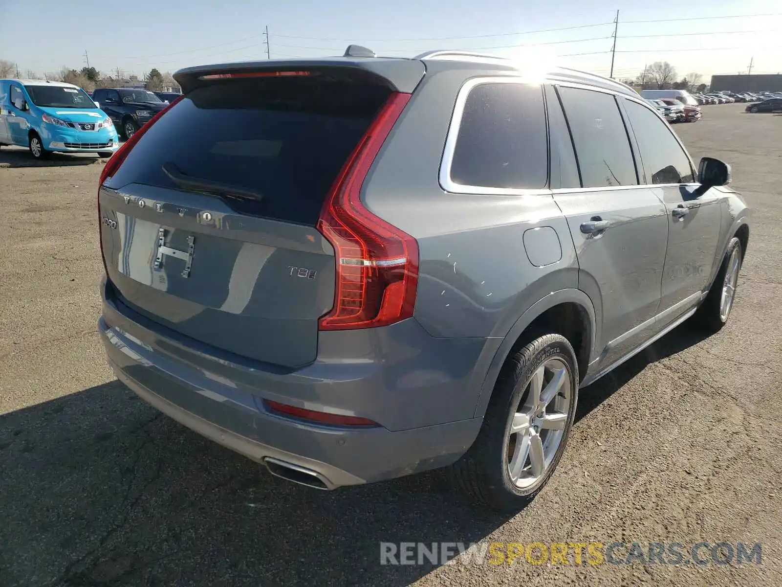 4 Photograph of a damaged car YV4BR00KXL1621113 VOLVO XC90 2020