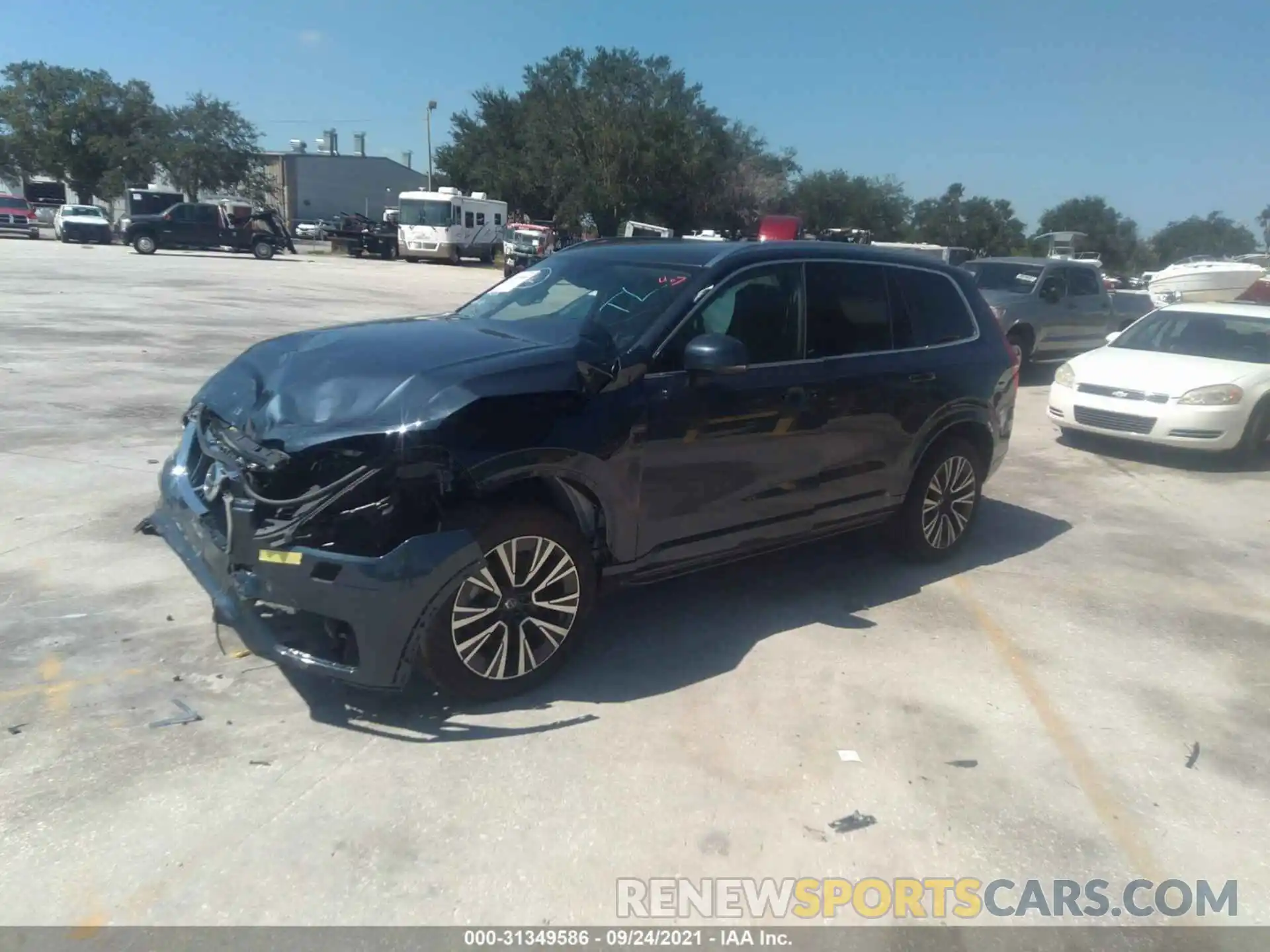 2 Photograph of a damaged car YV4102CK1M1685118 VOLVO XC90 2021