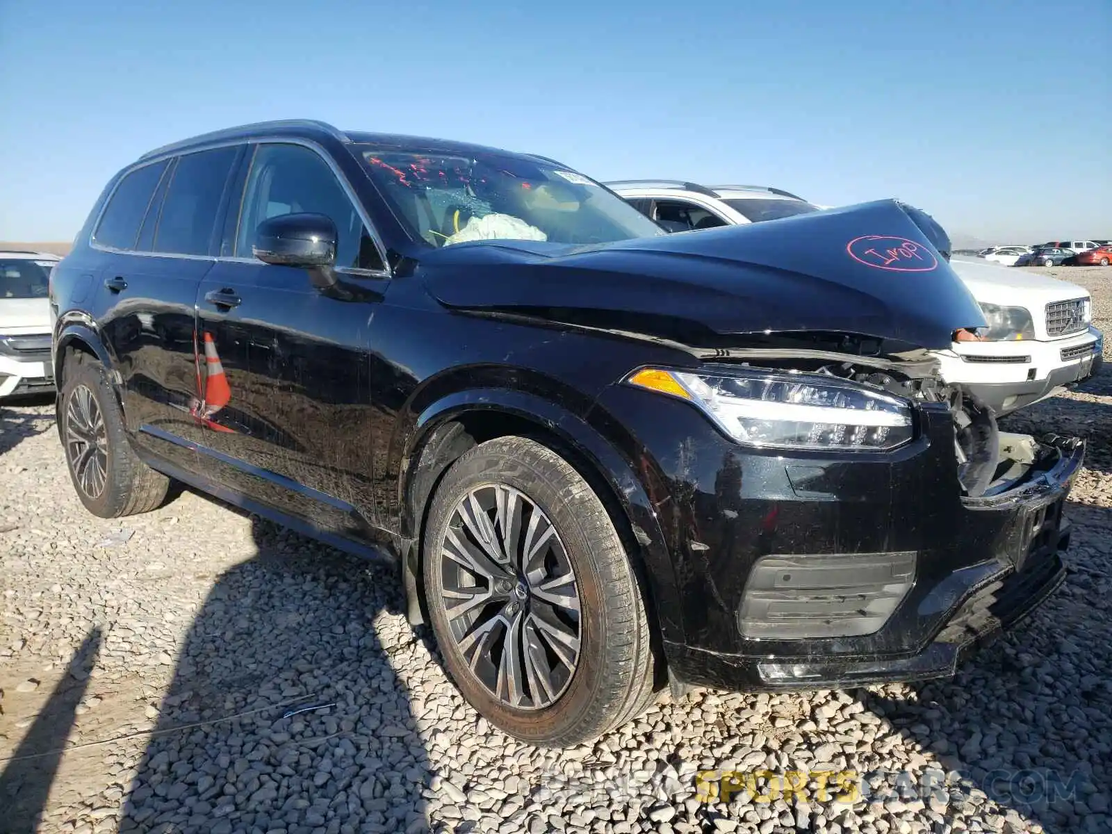 1 Photograph of a damaged car YV4102CK3M1671740 VOLVO XC90 2021