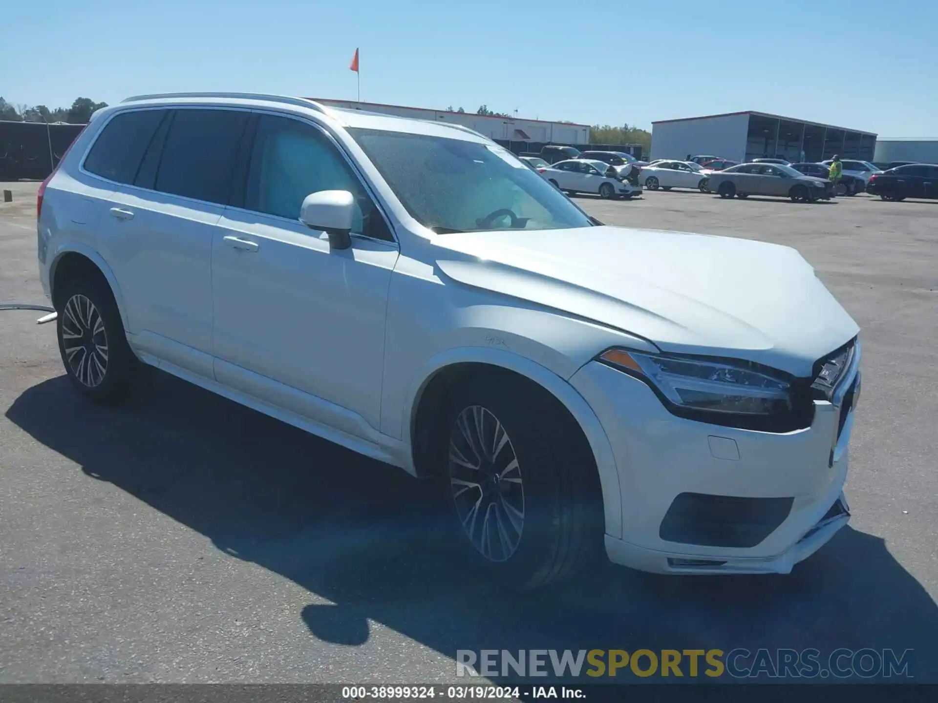 1 Photograph of a damaged car YV4102CK4M1683976 VOLVO XC90 2021