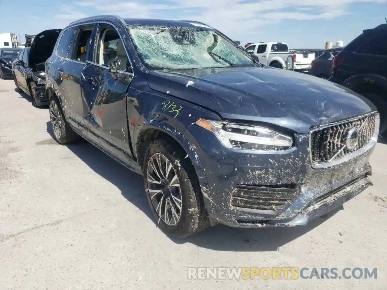 1 Photograph of a damaged car YV4102CK5M1675644 VOLVO XC90 2021