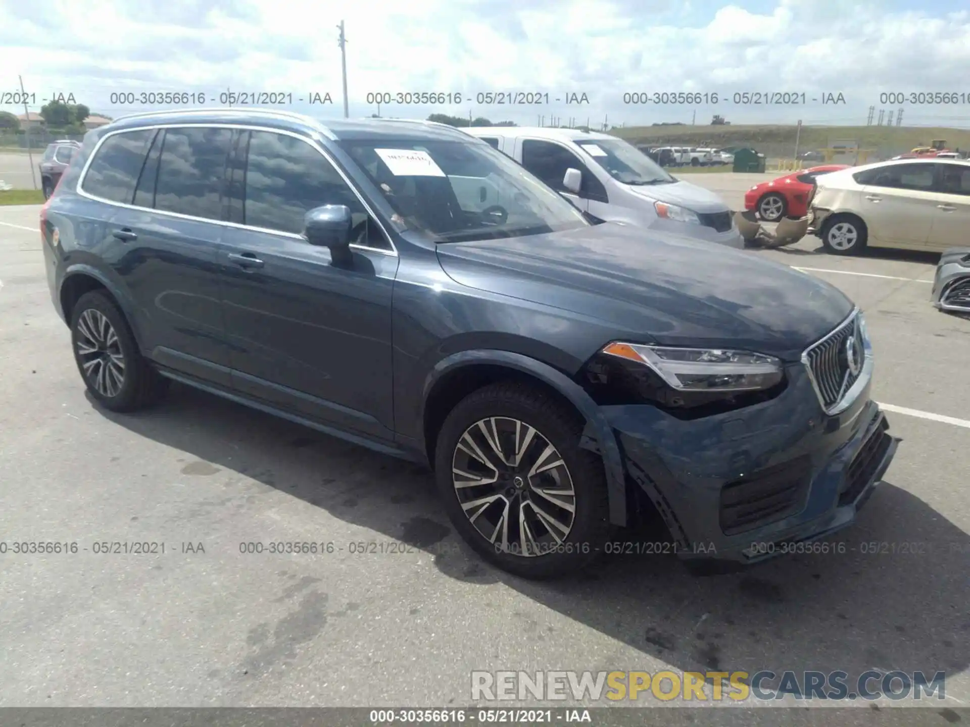 1 Photograph of a damaged car YV4102CK5M1722574 VOLVO XC90 2021