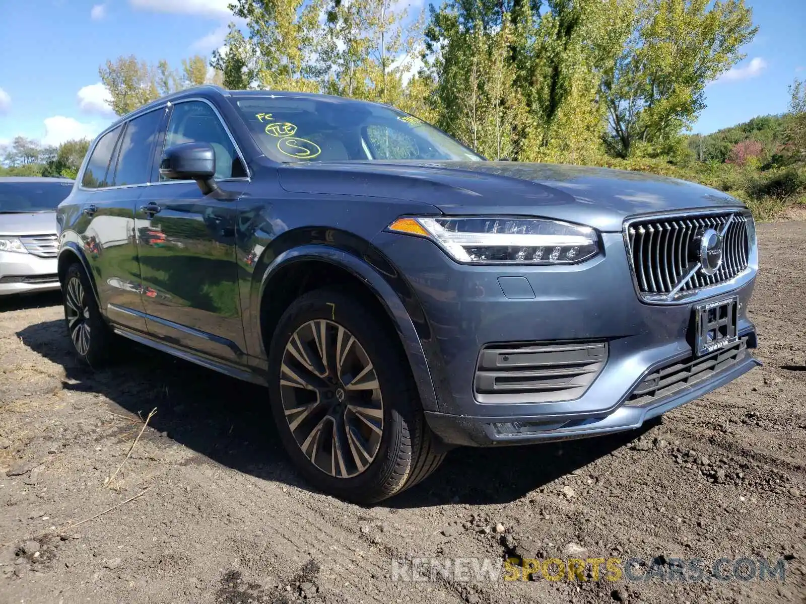 1 Photograph of a damaged car YV4102PK0M1693172 VOLVO XC90 2021