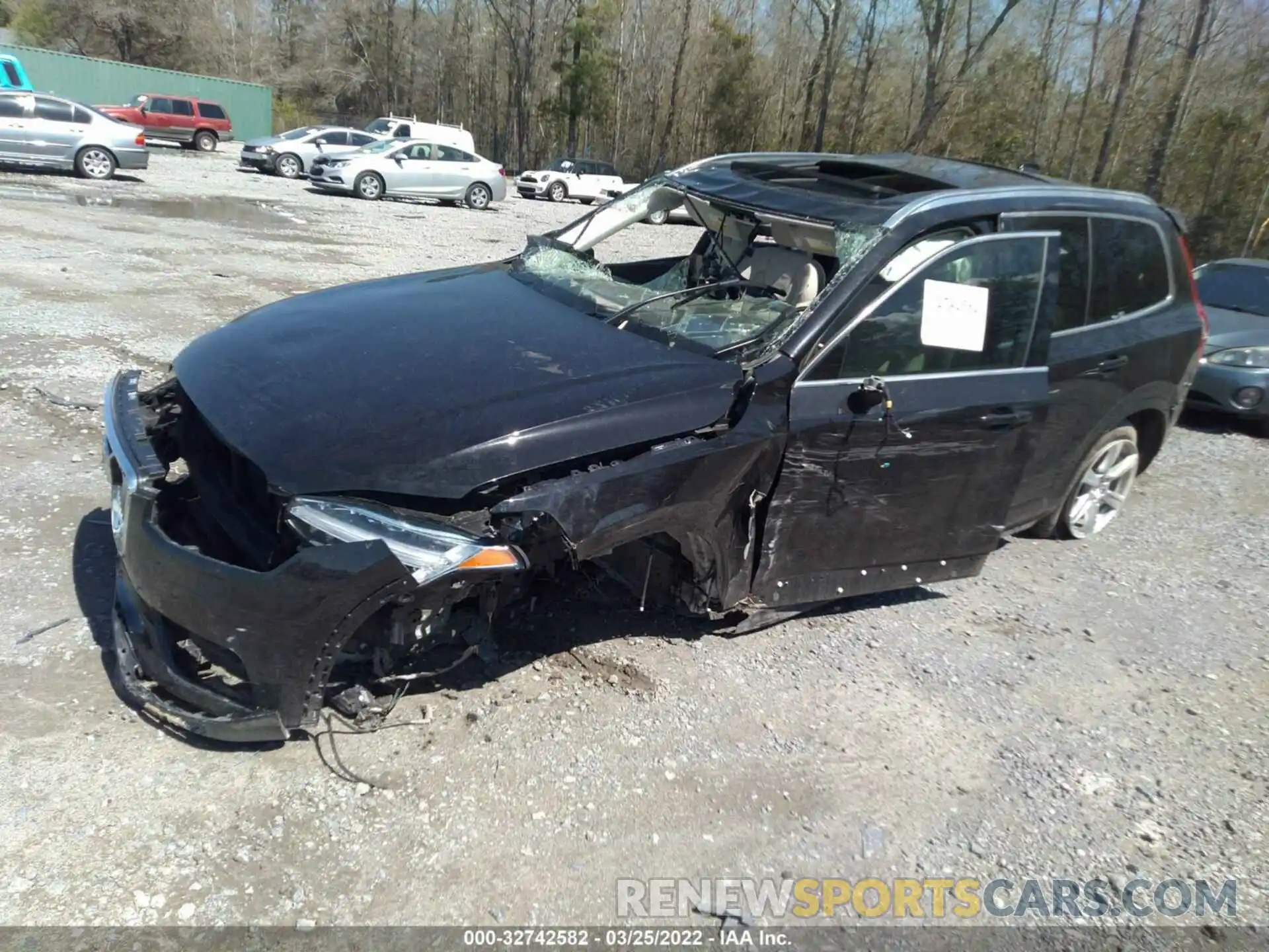 2 Photograph of a damaged car YV4102PK0M1717728 VOLVO XC90 2021