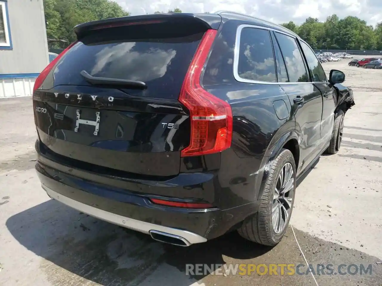 4 Photograph of a damaged car YV4102PK2M1739164 VOLVO XC90 2021