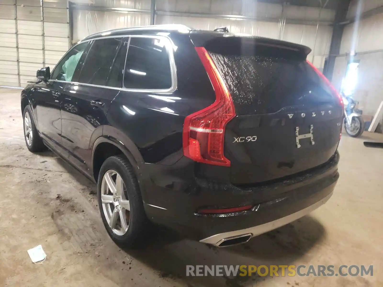 3 Photograph of a damaged car YV4102PK4M1727288 VOLVO XC90 2021