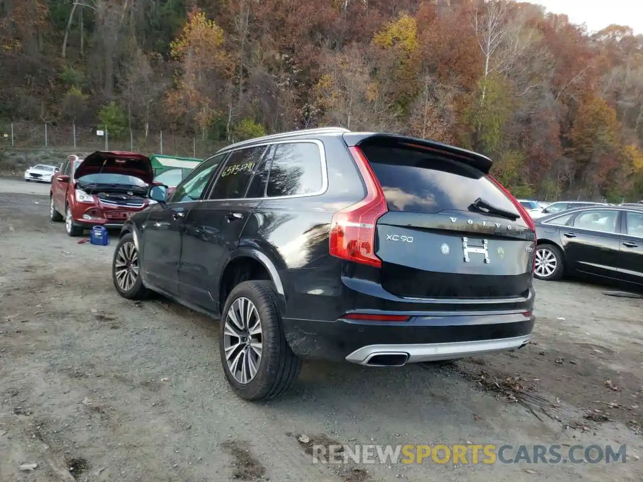 3 Photograph of a damaged car YV4102PK4M1759383 VOLVO XC90 2021