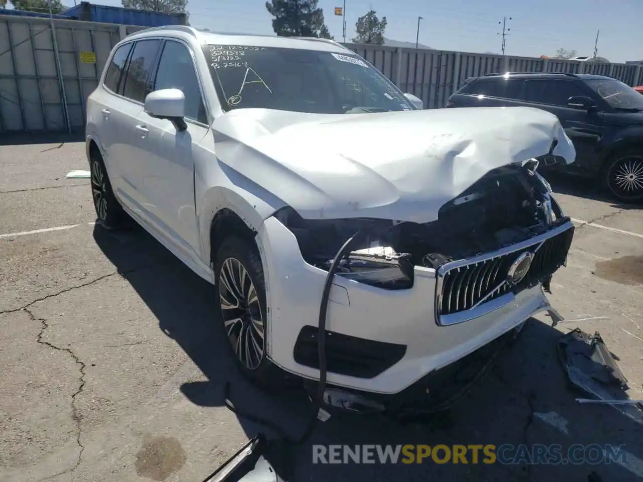 1 Photograph of a damaged car YV4102PK5M1714839 VOLVO XC90 2021