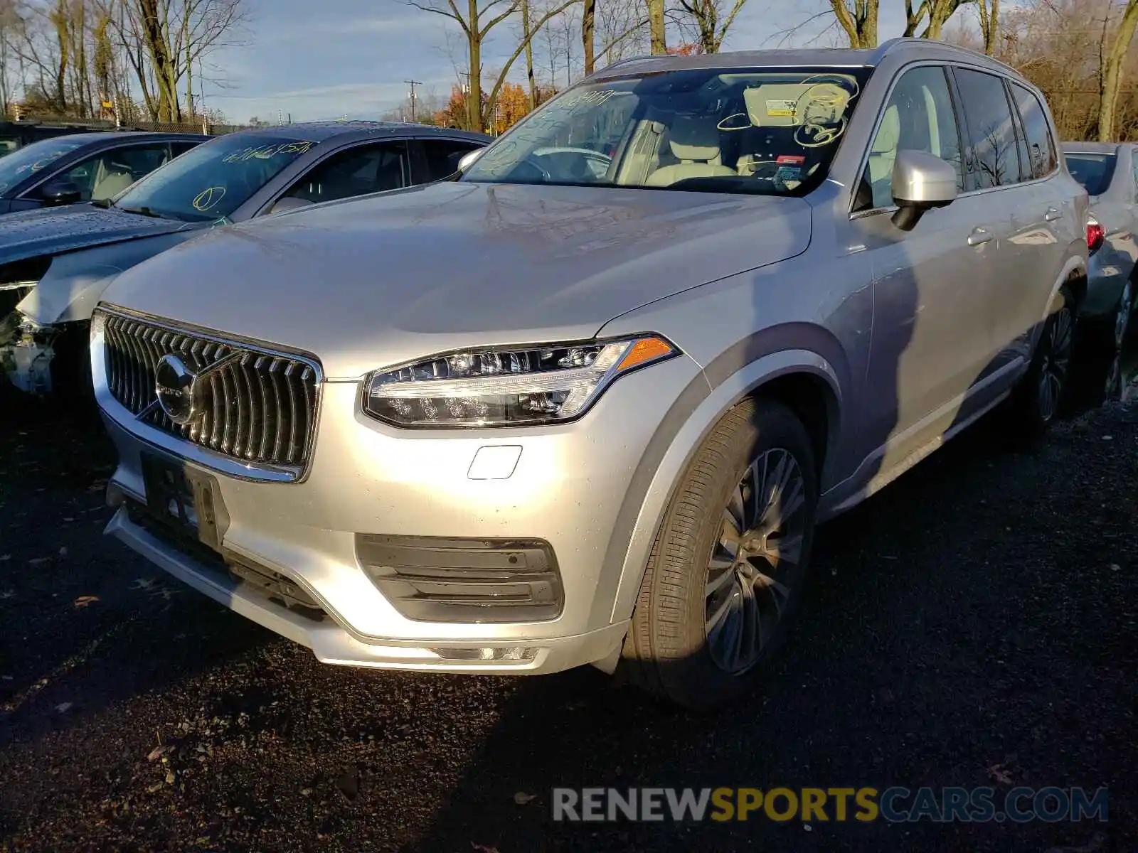 2 Photograph of a damaged car YV4102PK6M1748742 VOLVO XC90 2021