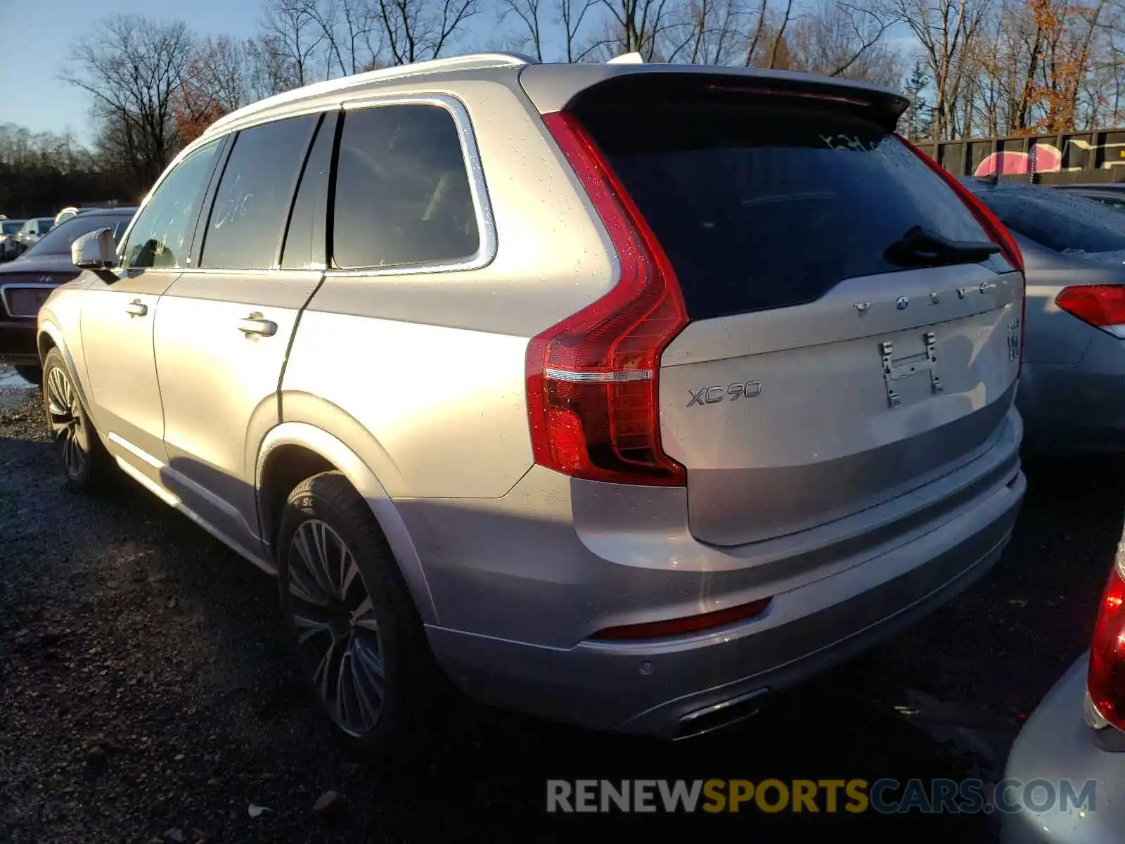 3 Photograph of a damaged car YV4102PK6M1748742 VOLVO XC90 2021