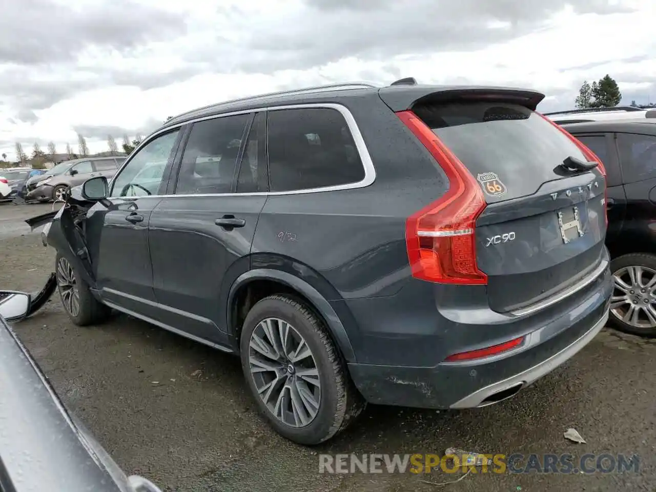 2 Photograph of a damaged car YV4102PK8M1739203 VOLVO XC90 2021