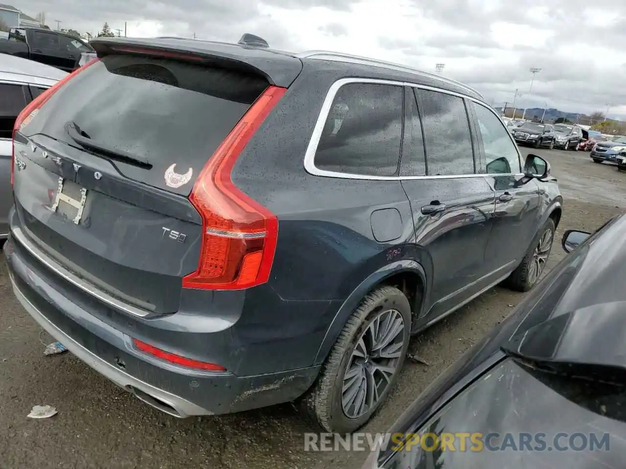 3 Photograph of a damaged car YV4102PK8M1739203 VOLVO XC90 2021