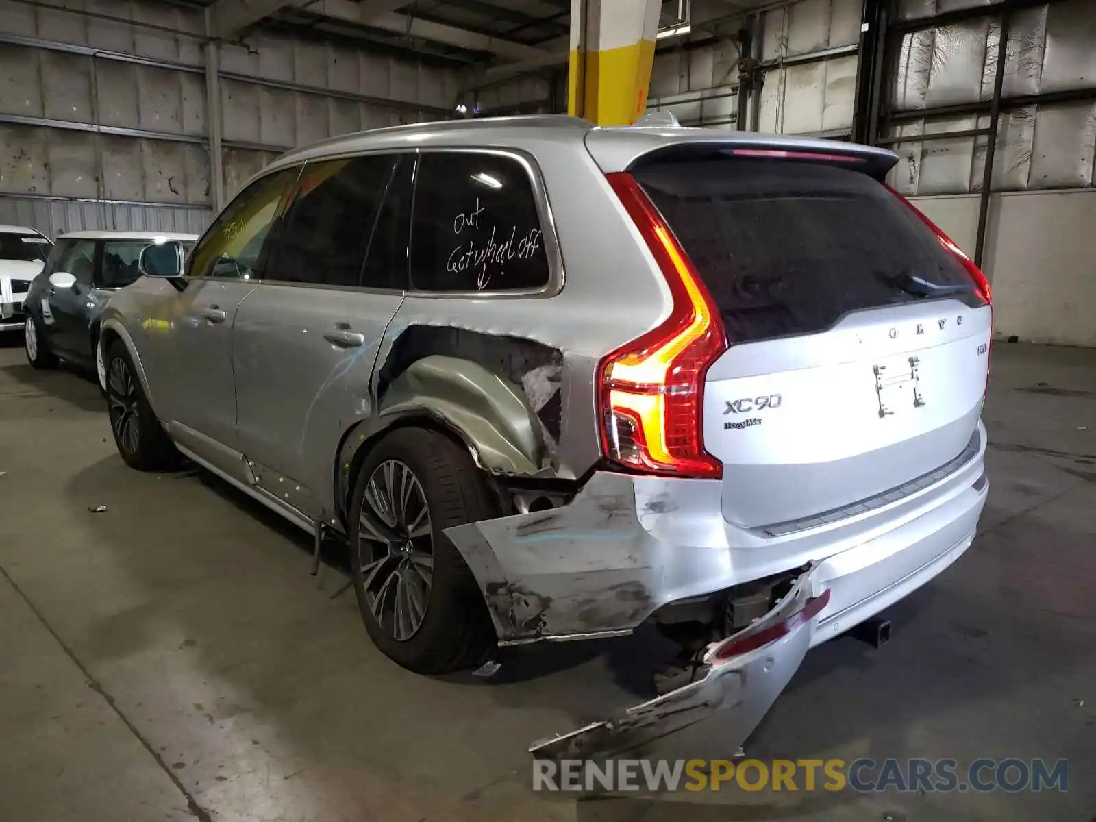 3 Photograph of a damaged car YV4102PK9M1705447 VOLVO XC90 2021