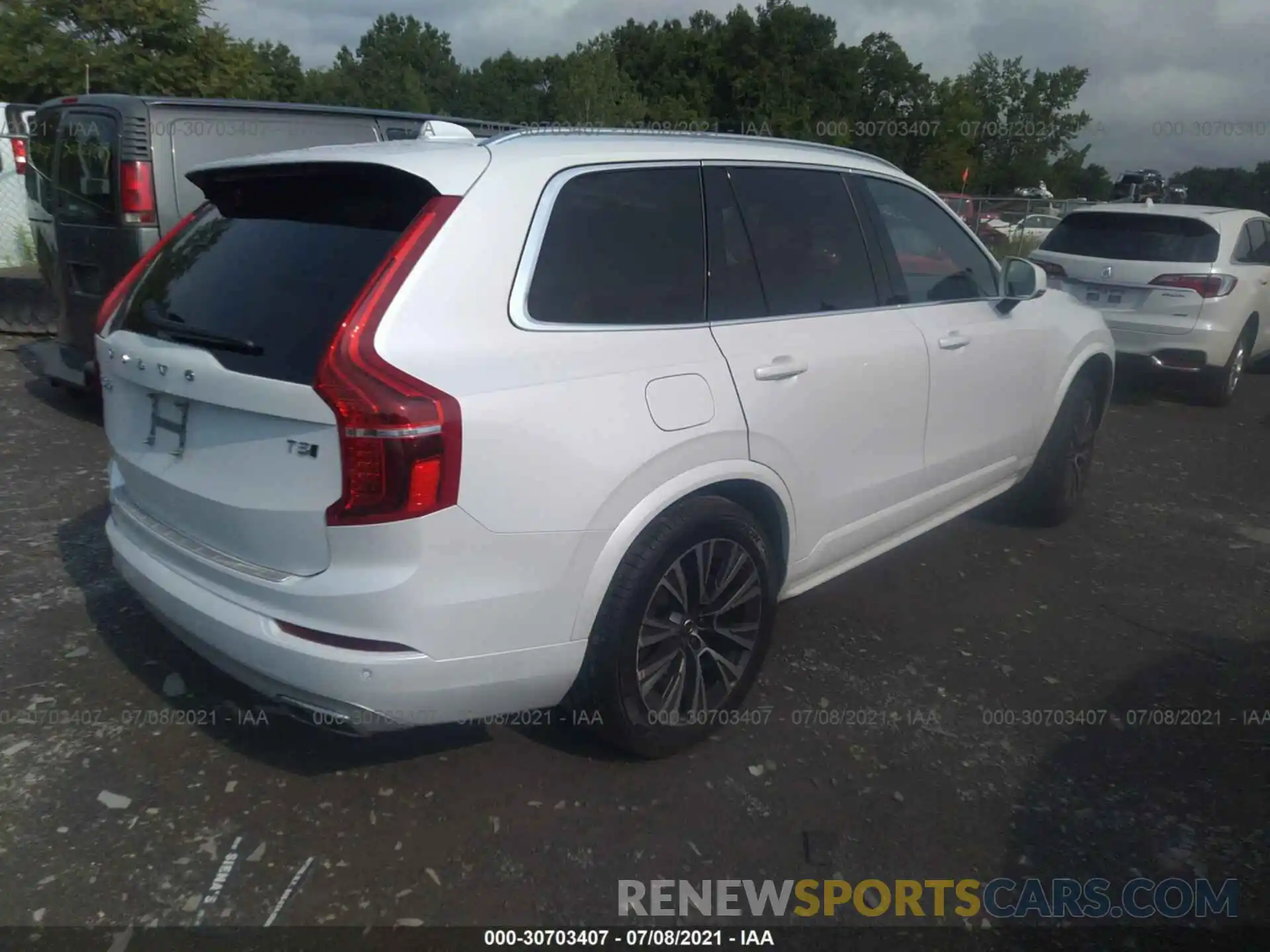 4 Photograph of a damaged car YV4102PKXM1687749 VOLVO XC90 2021