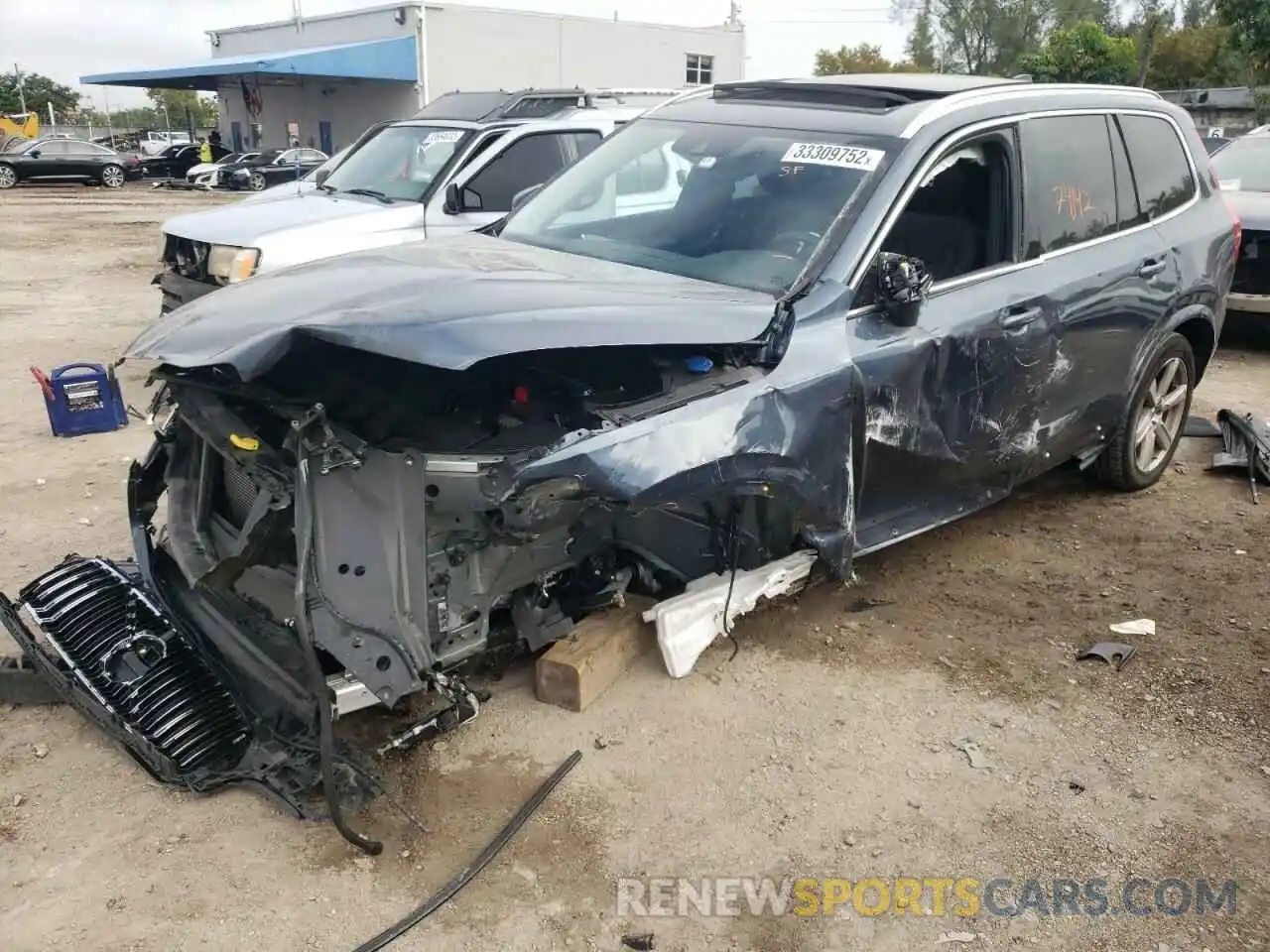 2 Photograph of a damaged car YV4102PKXM1727165 VOLVO XC90 2021