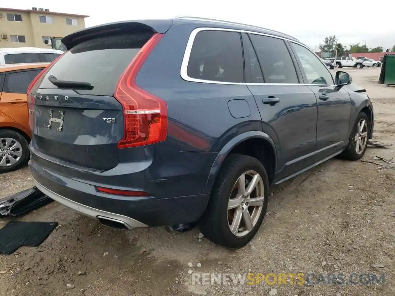 4 Photograph of a damaged car YV4102PKXM1727165 VOLVO XC90 2021