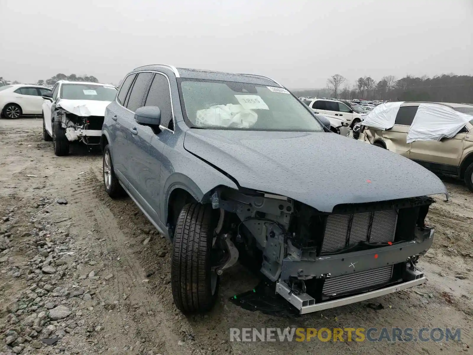 1 Photograph of a damaged car YV4A221K0M1683681 VOLVO XC90 2021