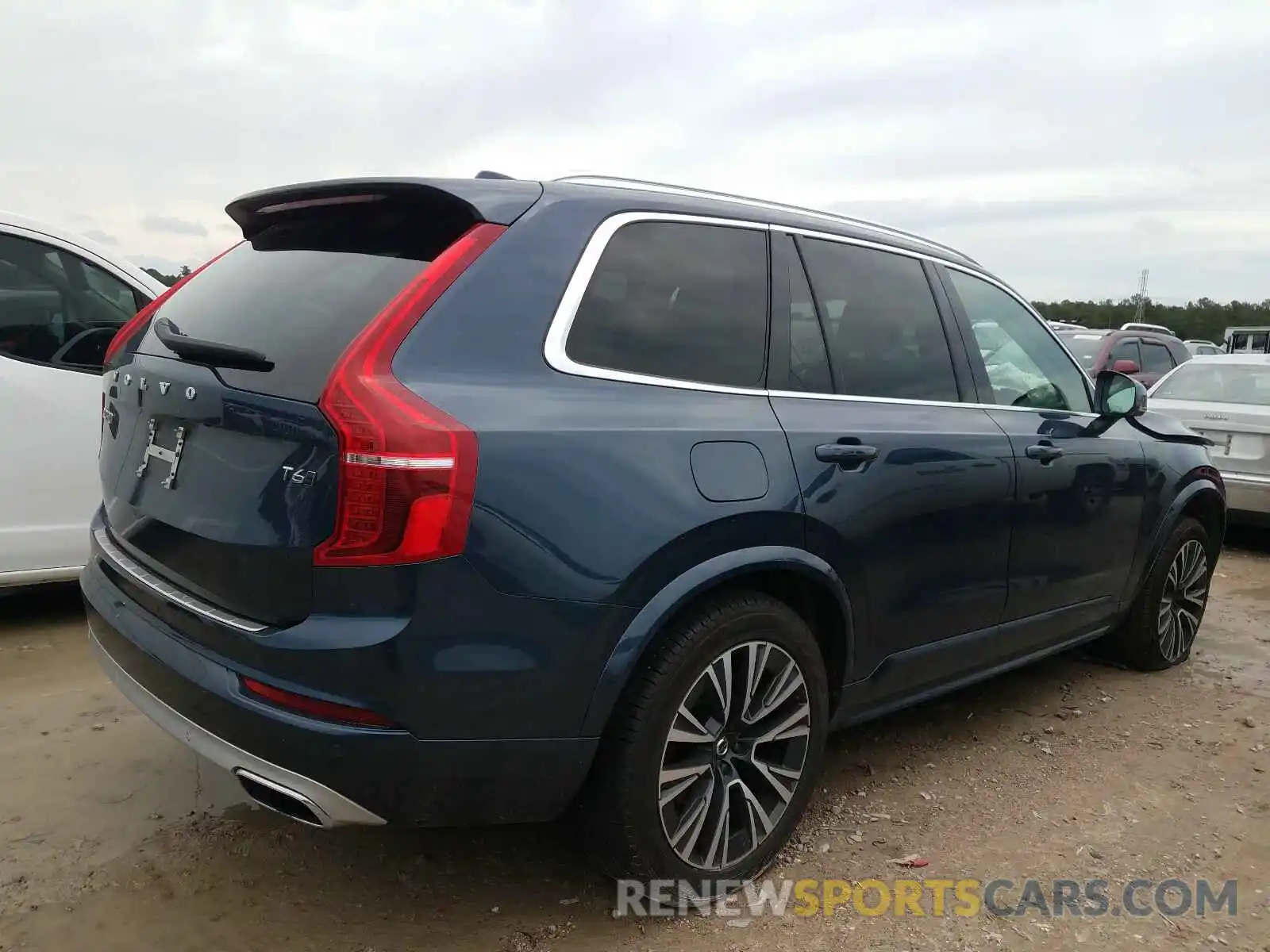 4 Photograph of a damaged car YV4A221K0M1691490 VOLVO XC90 2021