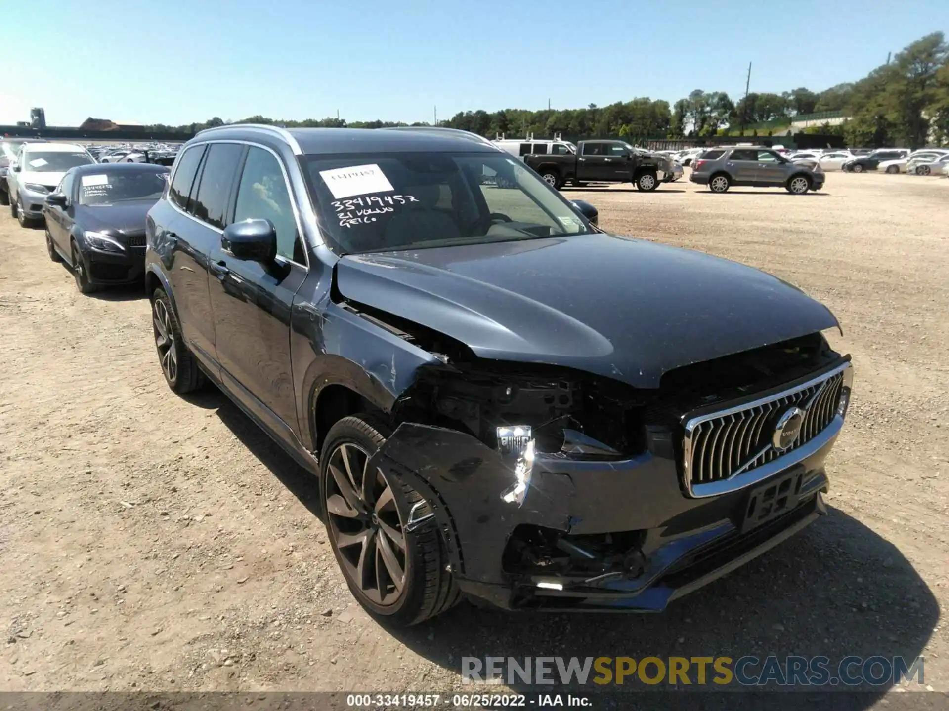 6 Photograph of a damaged car YV4A221K1M1707342 VOLVO XC90 2021