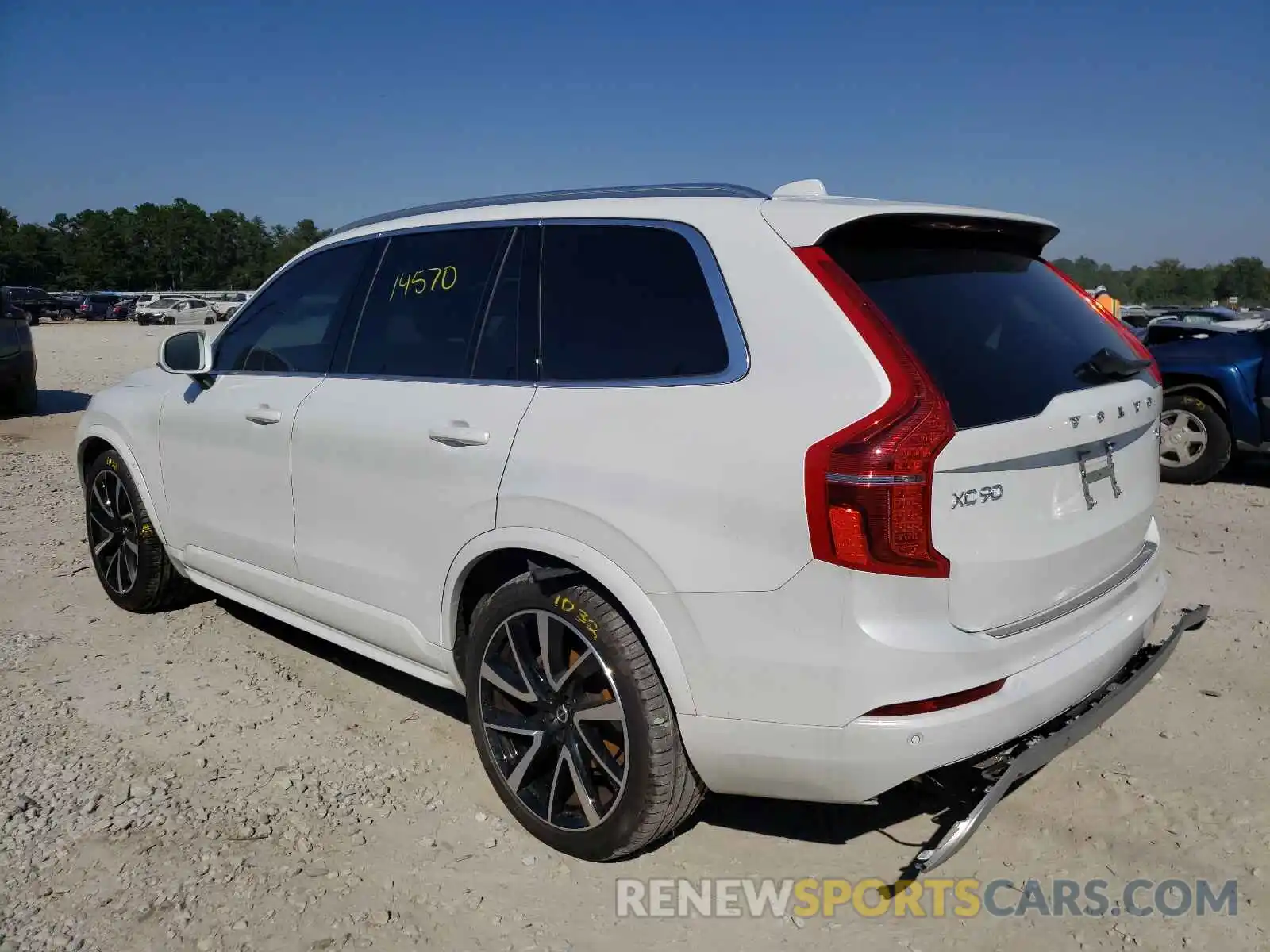 3 Photograph of a damaged car YV4A221K2M1691362 VOLVO XC90 2021