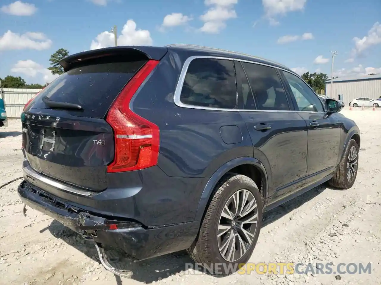 4 Photograph of a damaged car YV4A221K4M1710686 VOLVO XC90 2021