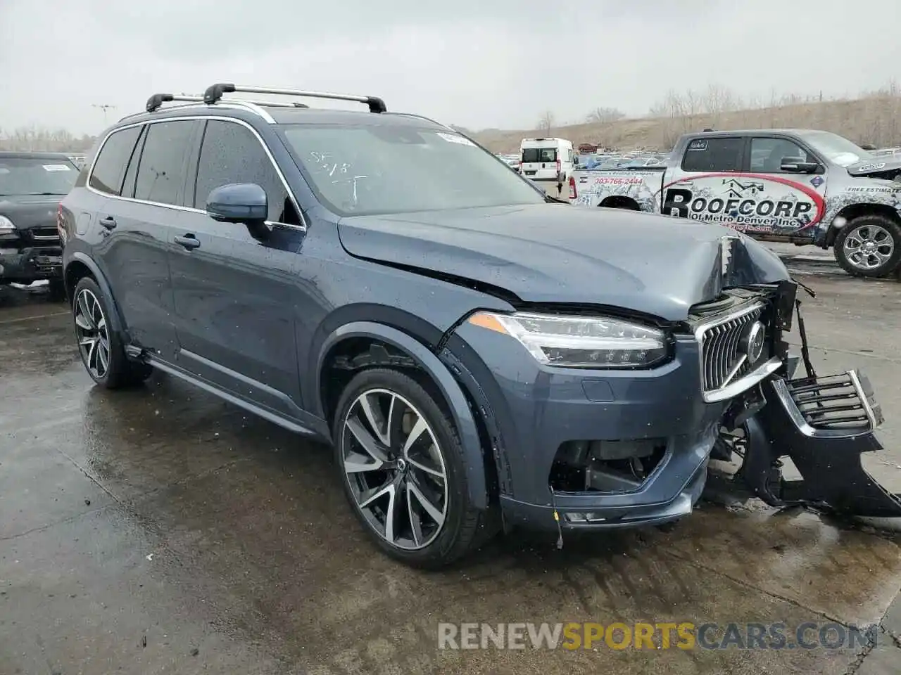 4 Photograph of a damaged car YV4A221K6M1703089 VOLVO XC90 2021