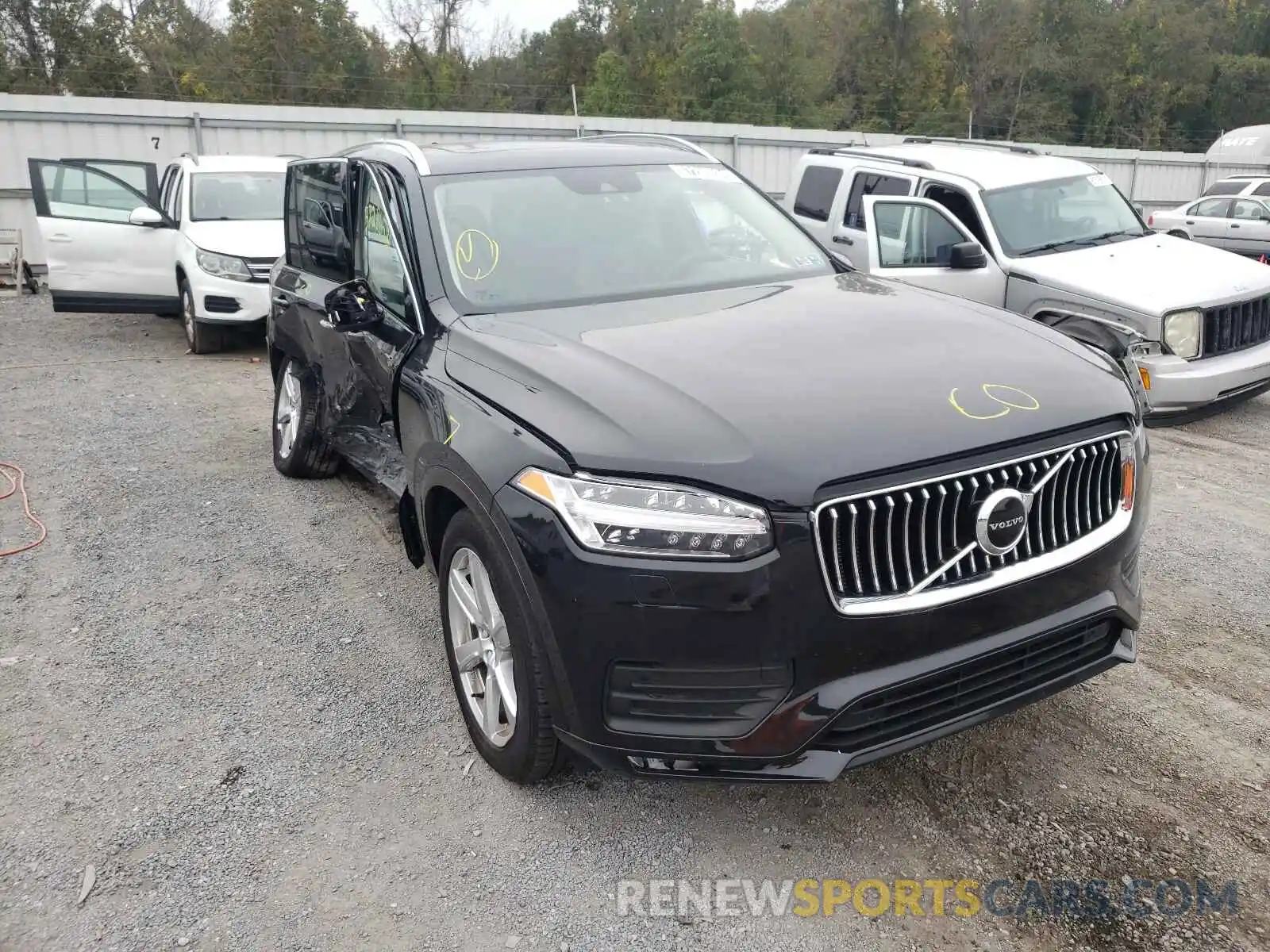 1 Photograph of a damaged car YV4A221K7M1679496 VOLVO XC90 2021