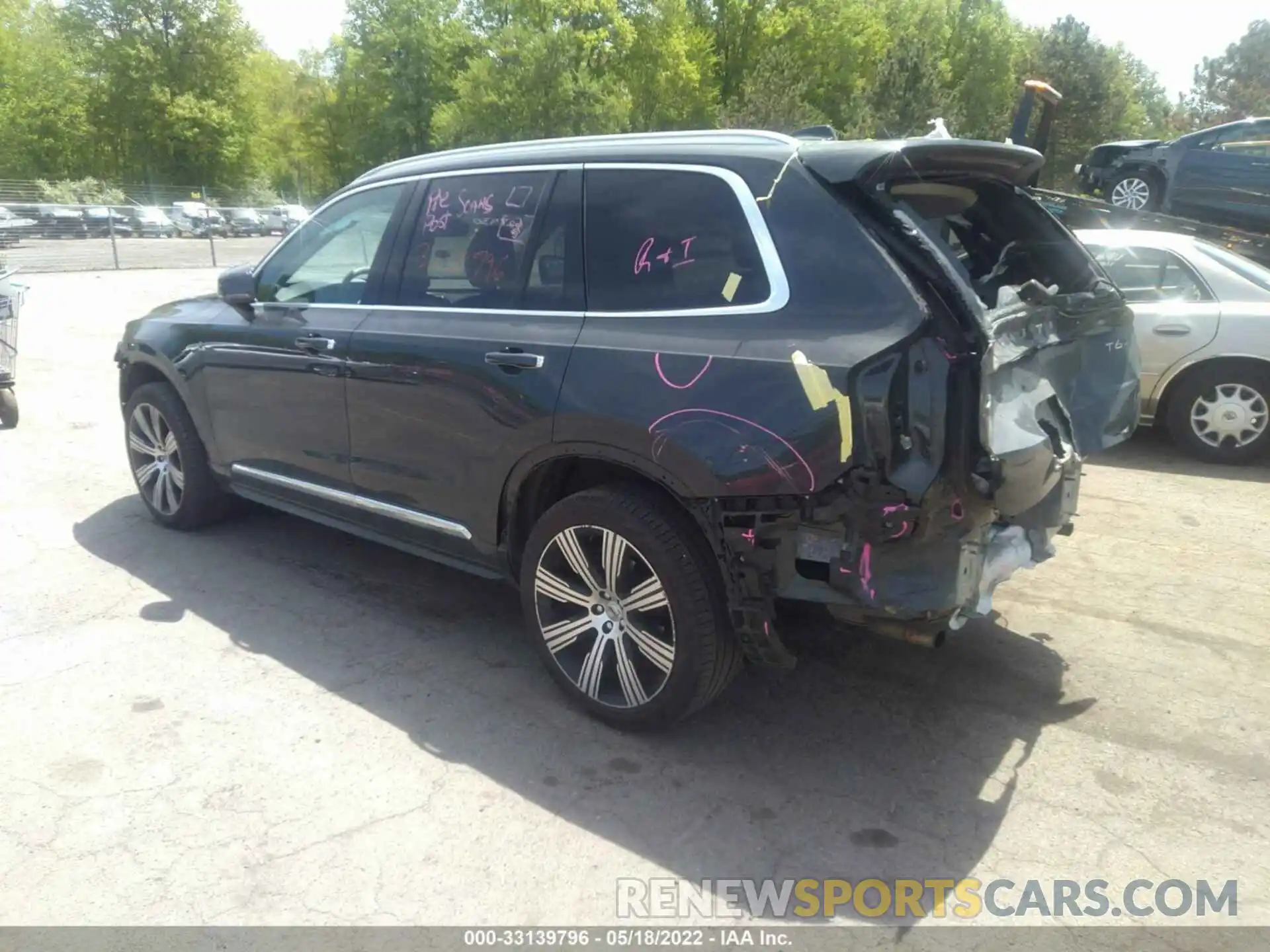 3 Photograph of a damaged car YV4A221L1M1672813 VOLVO XC90 2021