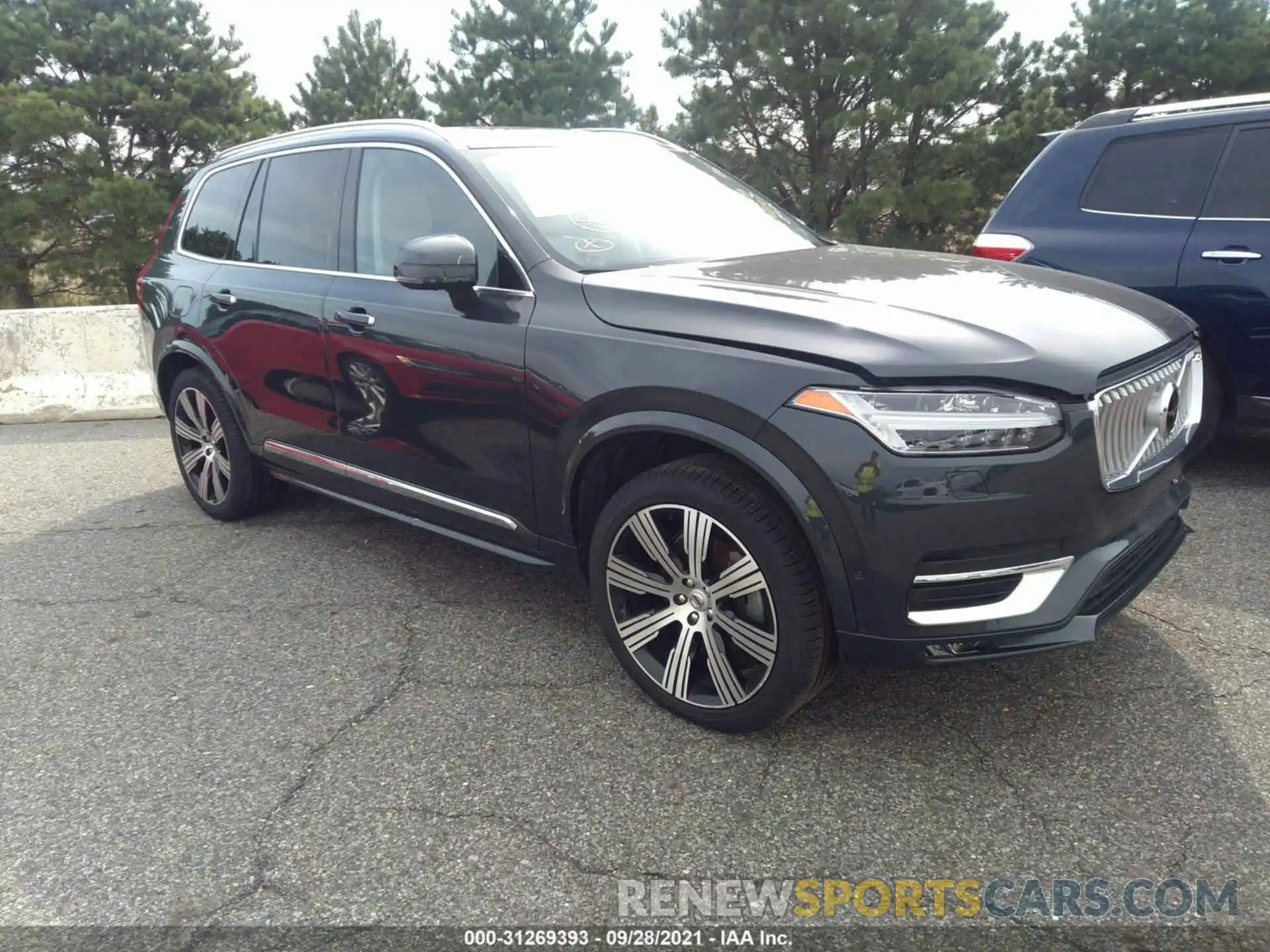 1 Photograph of a damaged car YV4A221L4M1677908 VOLVO XC90 2021