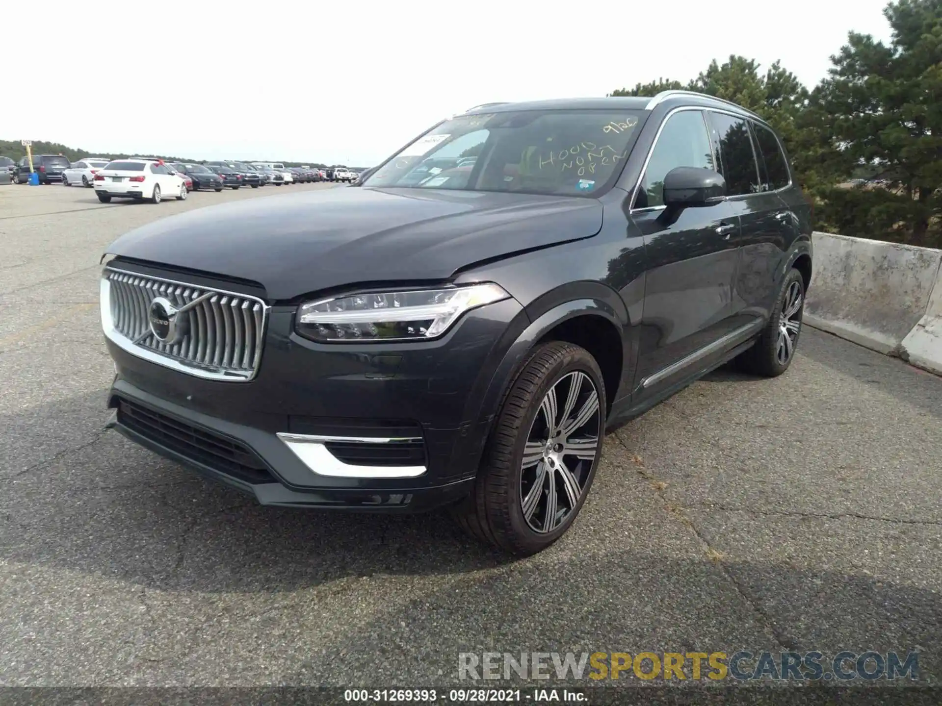 2 Photograph of a damaged car YV4A221L4M1677908 VOLVO XC90 2021