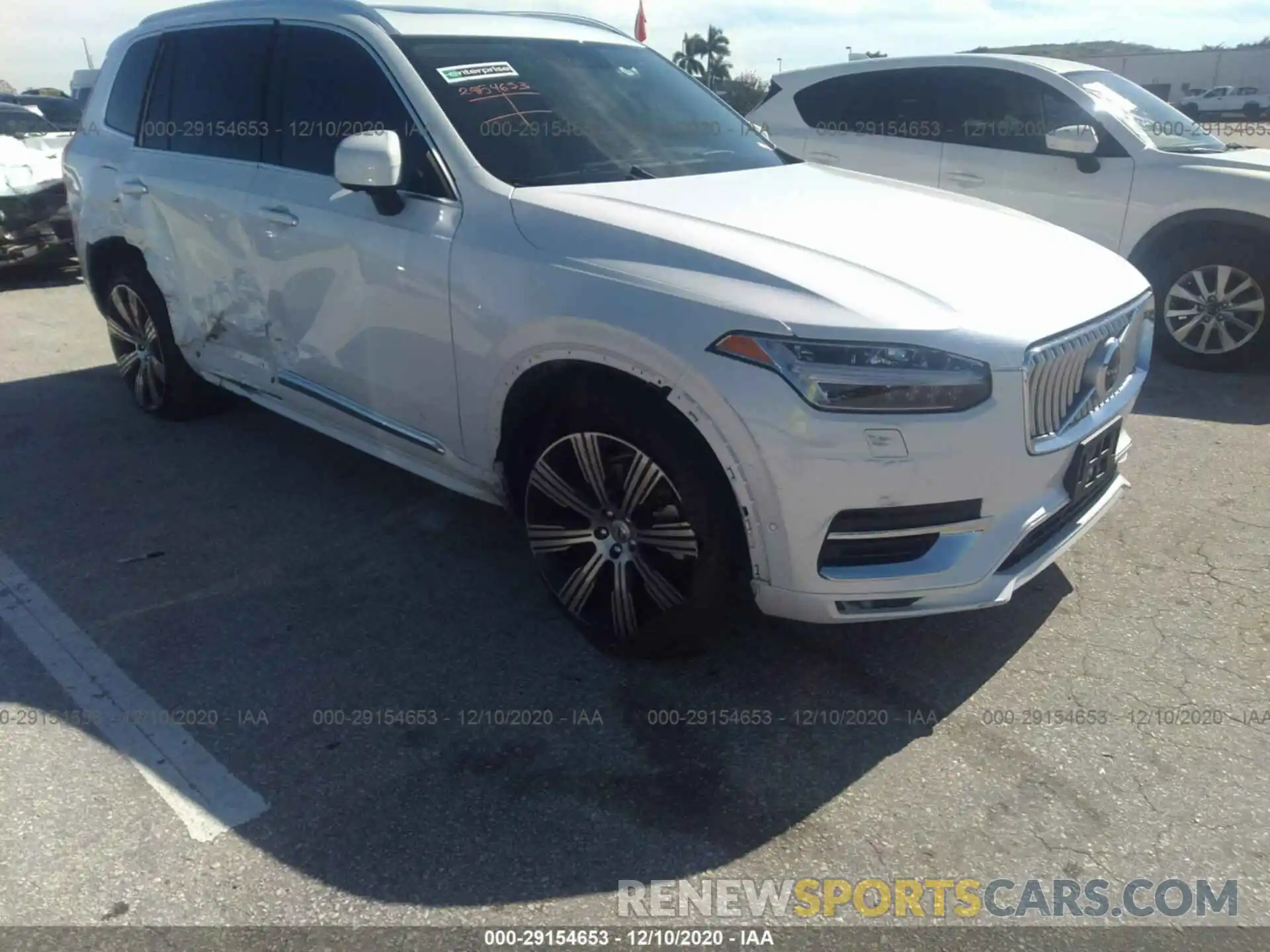 1 Photograph of a damaged car YV4A221L5M1682177 VOLVO XC90 2021