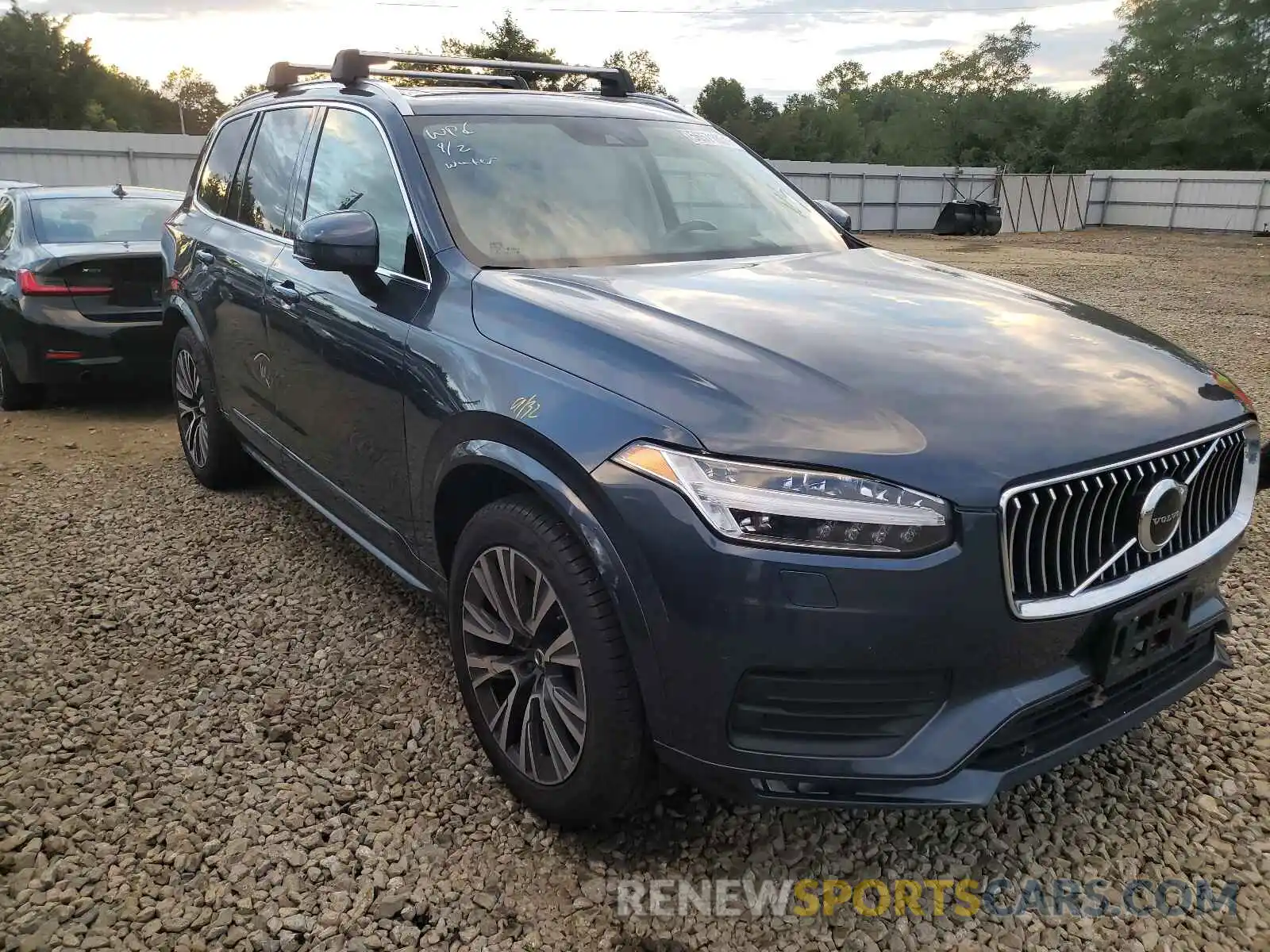 1 Photograph of a damaged car YV4A22PK0M1702382 VOLVO XC90 2021