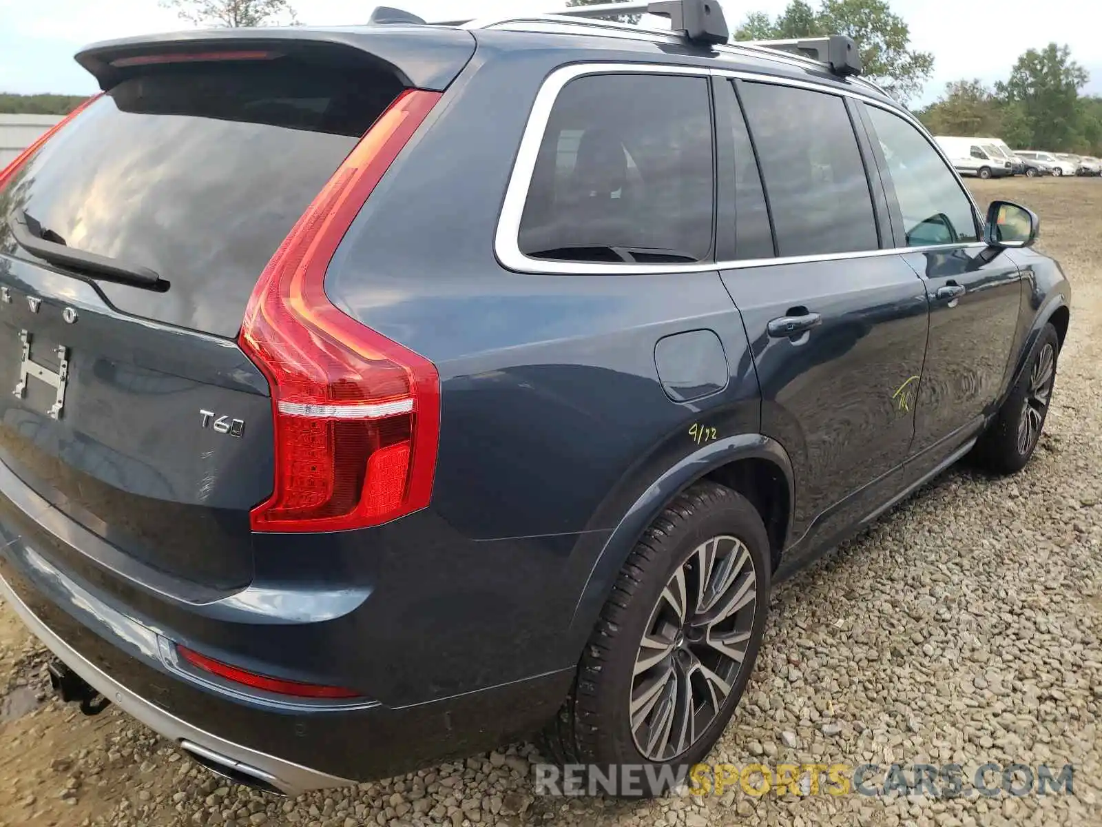 4 Photograph of a damaged car YV4A22PK0M1702382 VOLVO XC90 2021