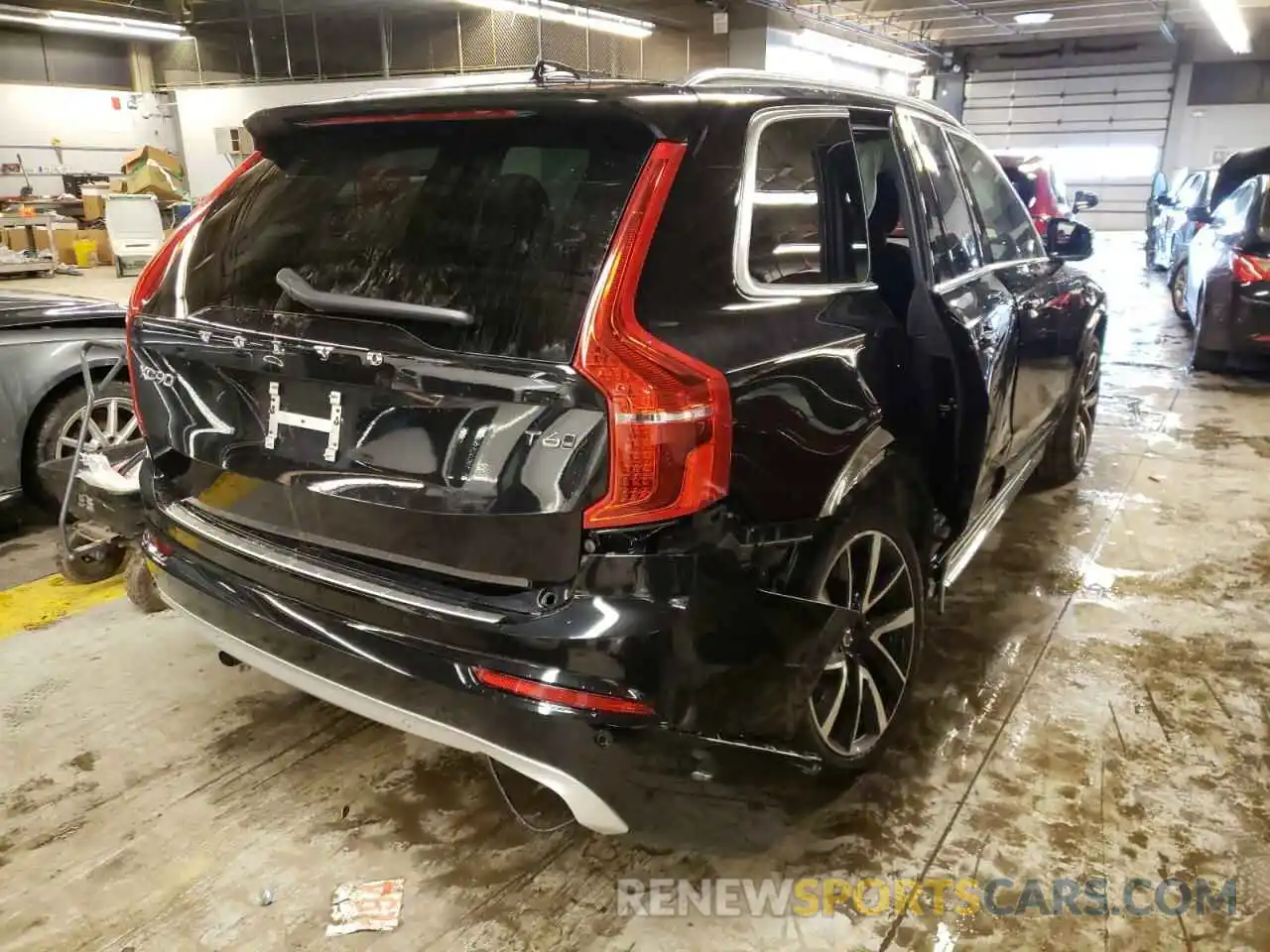 4 Photograph of a damaged car YV4A22PK2M1744519 VOLVO XC90 2021