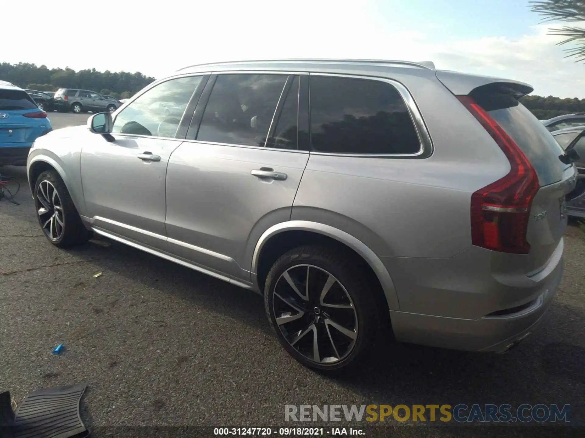 3 Photograph of a damaged car YV4A22PK5M1686938 VOLVO XC90 2021