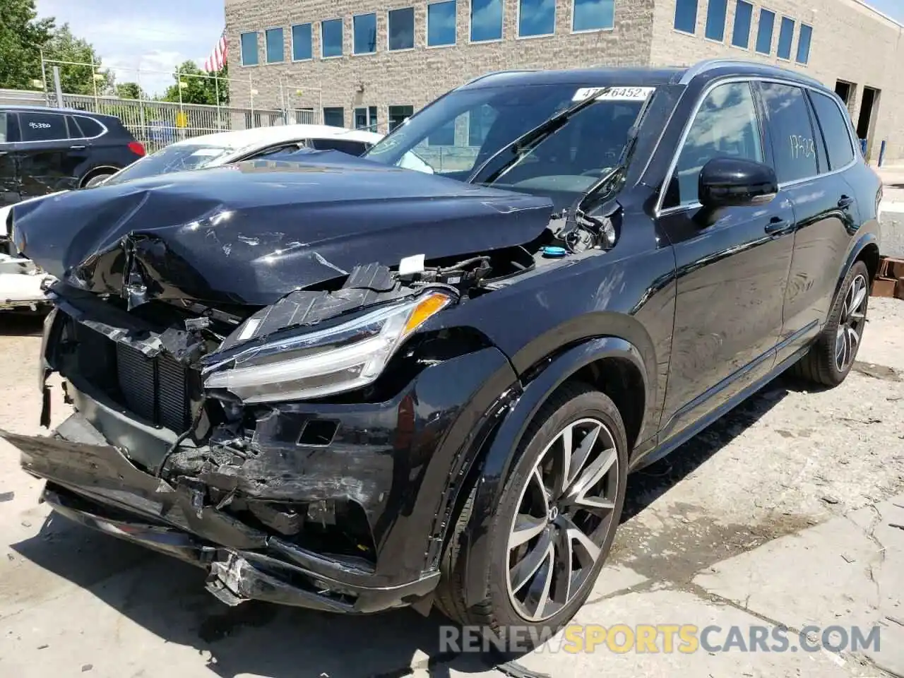 2 Photograph of a damaged car YV4A22PK8M1728776 VOLVO XC90 2021