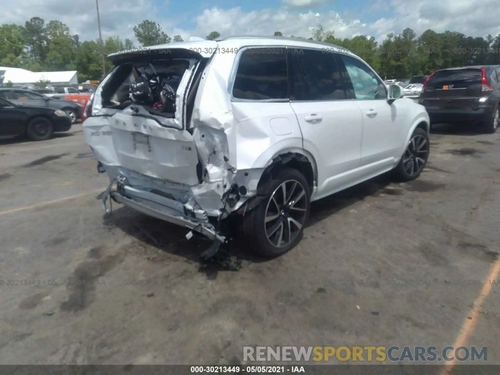 4 Photograph of a damaged car YV4A22PK9M1678664 VOLVO XC90 2021