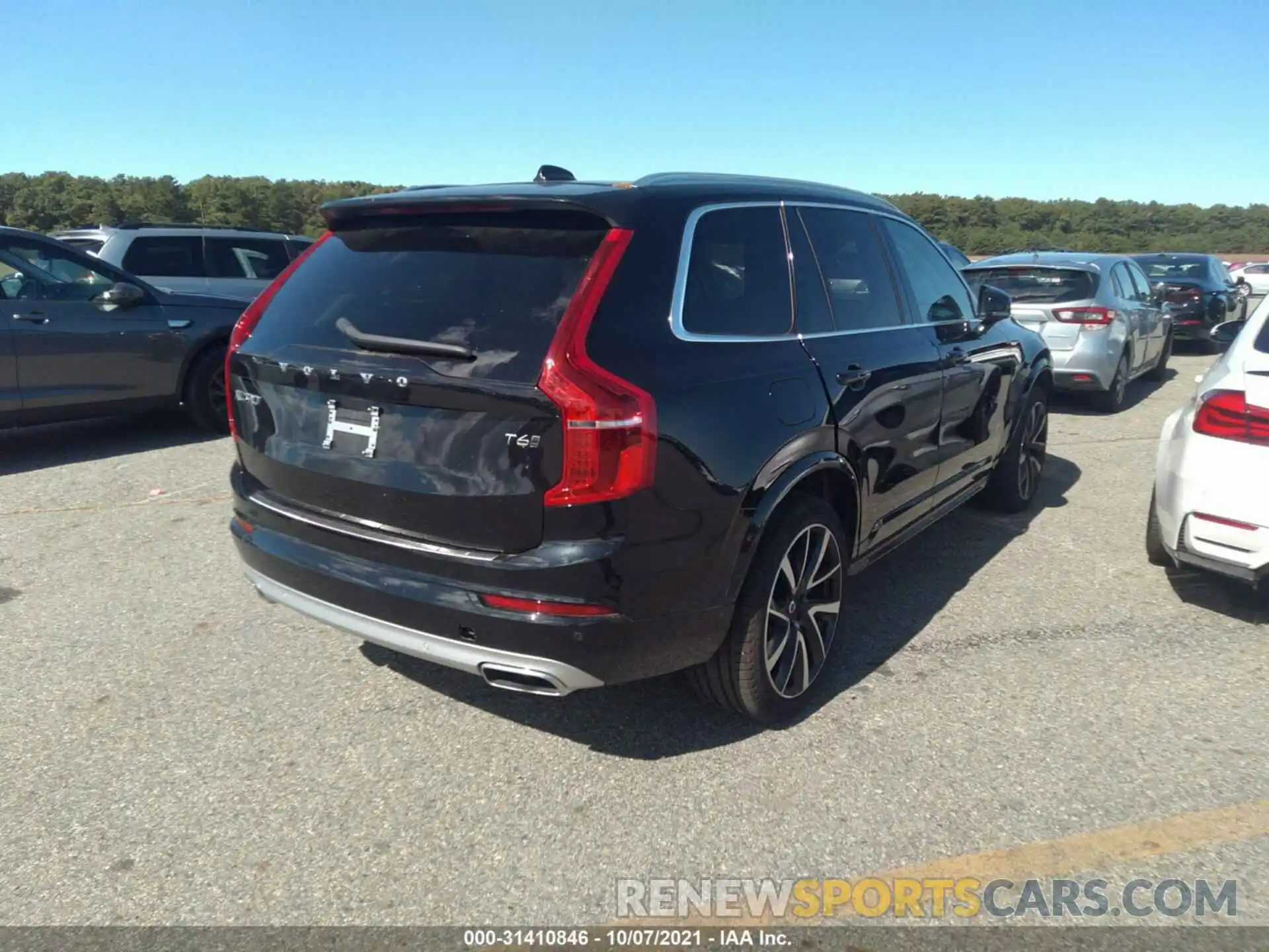 4 Photograph of a damaged car YV4A22PKXM1675708 VOLVO XC90 2021