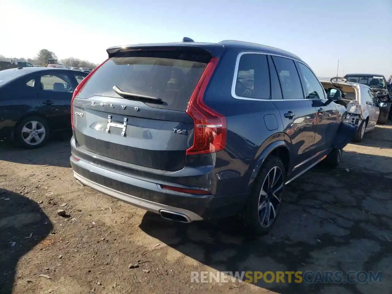 4 Фотография поврежденного автомобиля YV4A22PKXM1738158 VOLVO XC90 2021