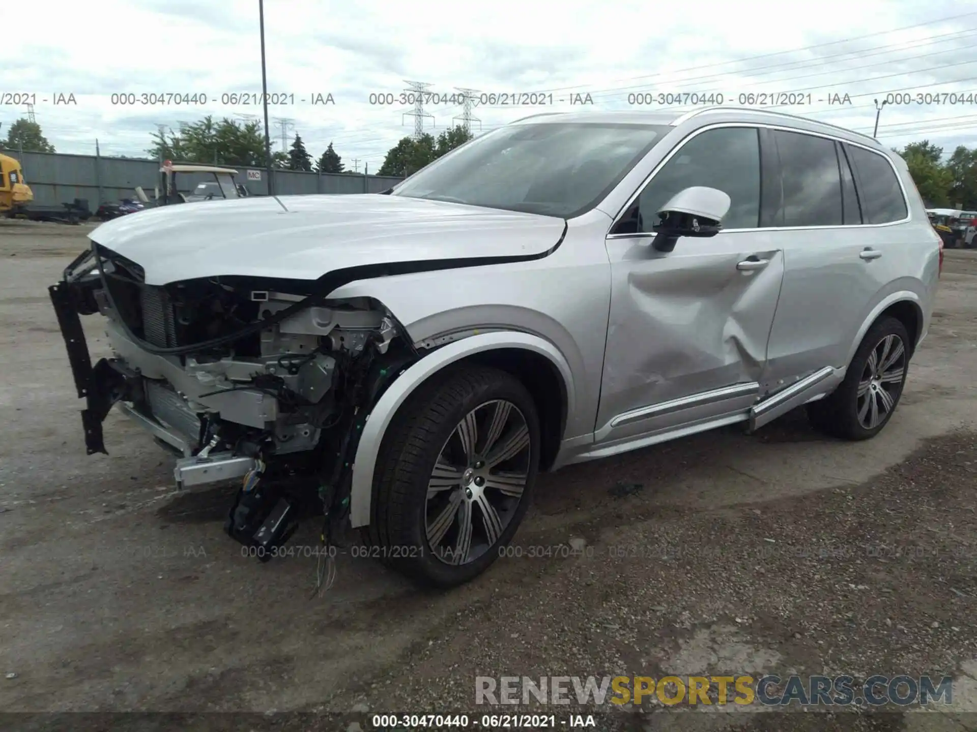 2 Photograph of a damaged car YV4A22PL0M1681008 VOLVO XC90 2021