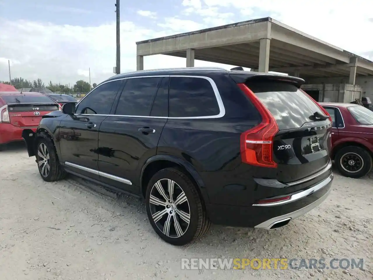 3 Photograph of a damaged car YV4A22PL1M1701329 VOLVO XC90 2021