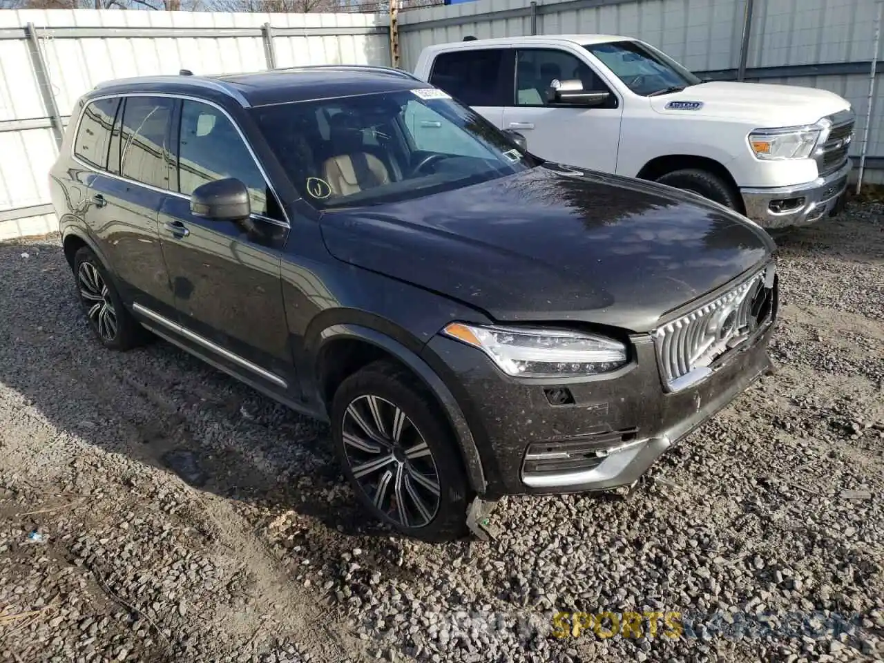 1 Фотография поврежденного автомобиля YV4A22PL1M1728904 VOLVO XC90 2021