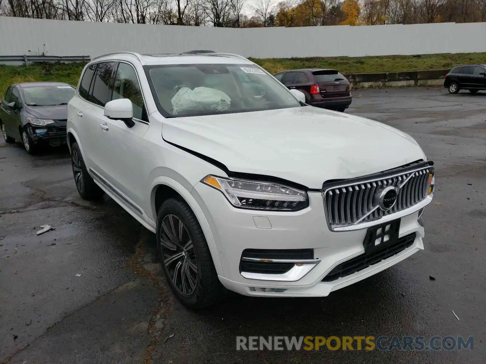 1 Photograph of a damaged car YV4A22PL2M1687120 VOLVO XC90 2021