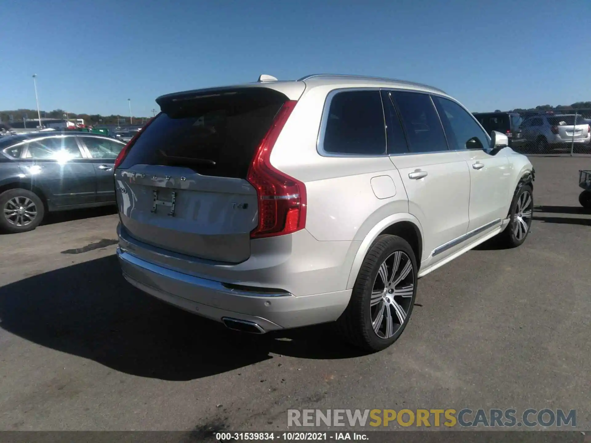 4 Photograph of a damaged car YV4A22PL2M1702229 VOLVO XC90 2021