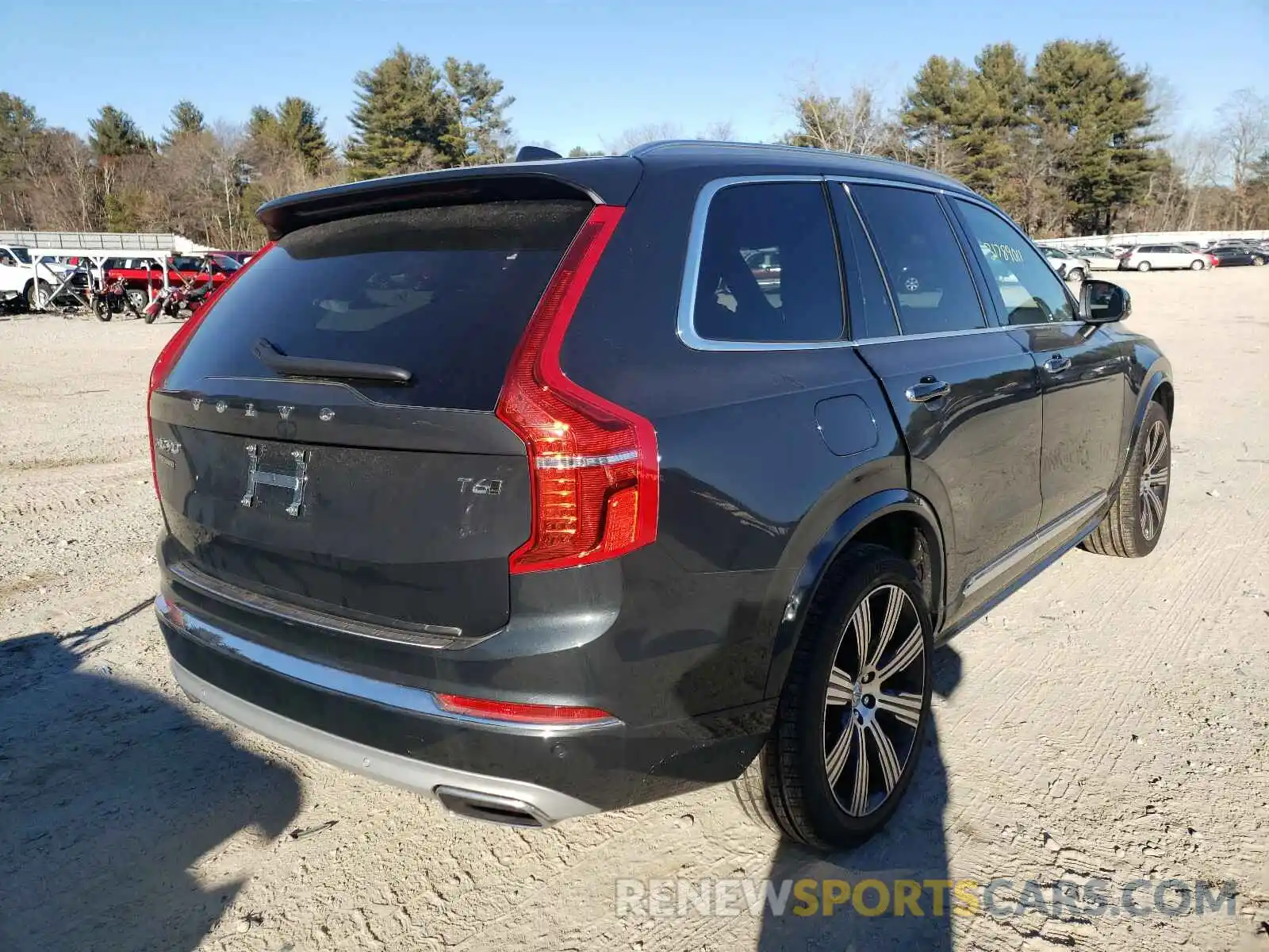 4 Photograph of a damaged car YV4A22PL3M1690172 VOLVO XC90 2021
