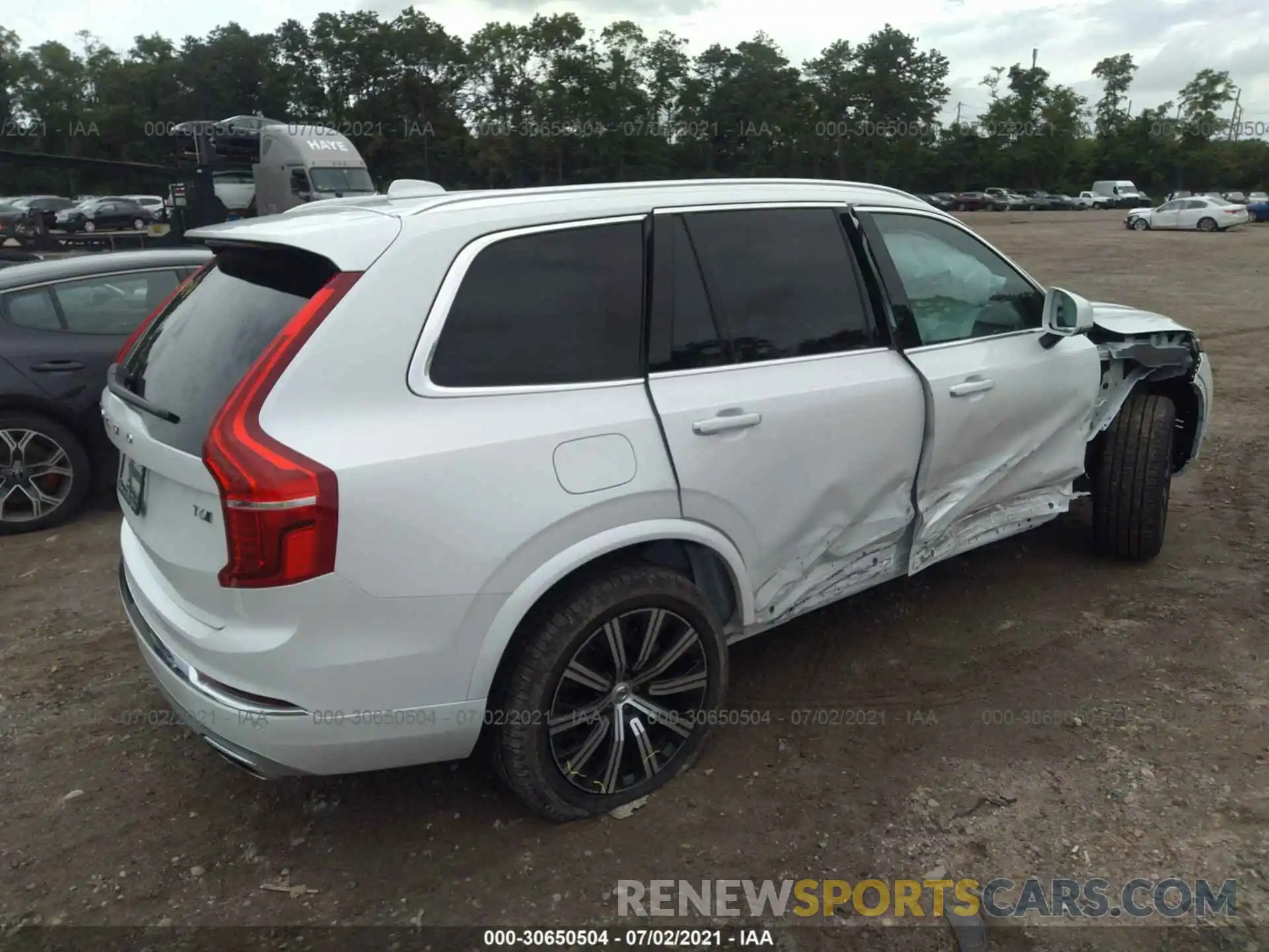 4 Photograph of a damaged car YV4A22PL4M1720103 VOLVO XC90 2021