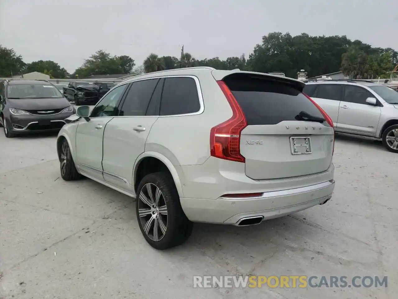 3 Photograph of a damaged car YV4A22PL6M1691137 VOLVO XC90 2021